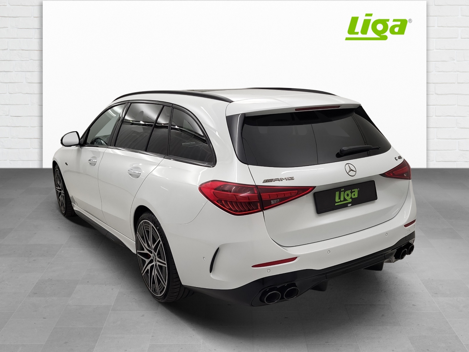 MERCEDES-BENZ AMG C 43 4Matic T-image-3