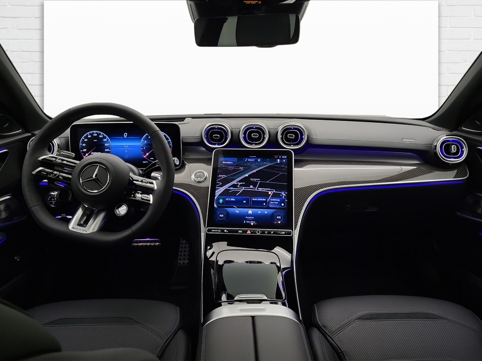 MERCEDES-BENZ AMG C 43 4Matic T-image-7