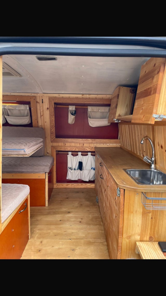VW Transporter - Camper-image-1