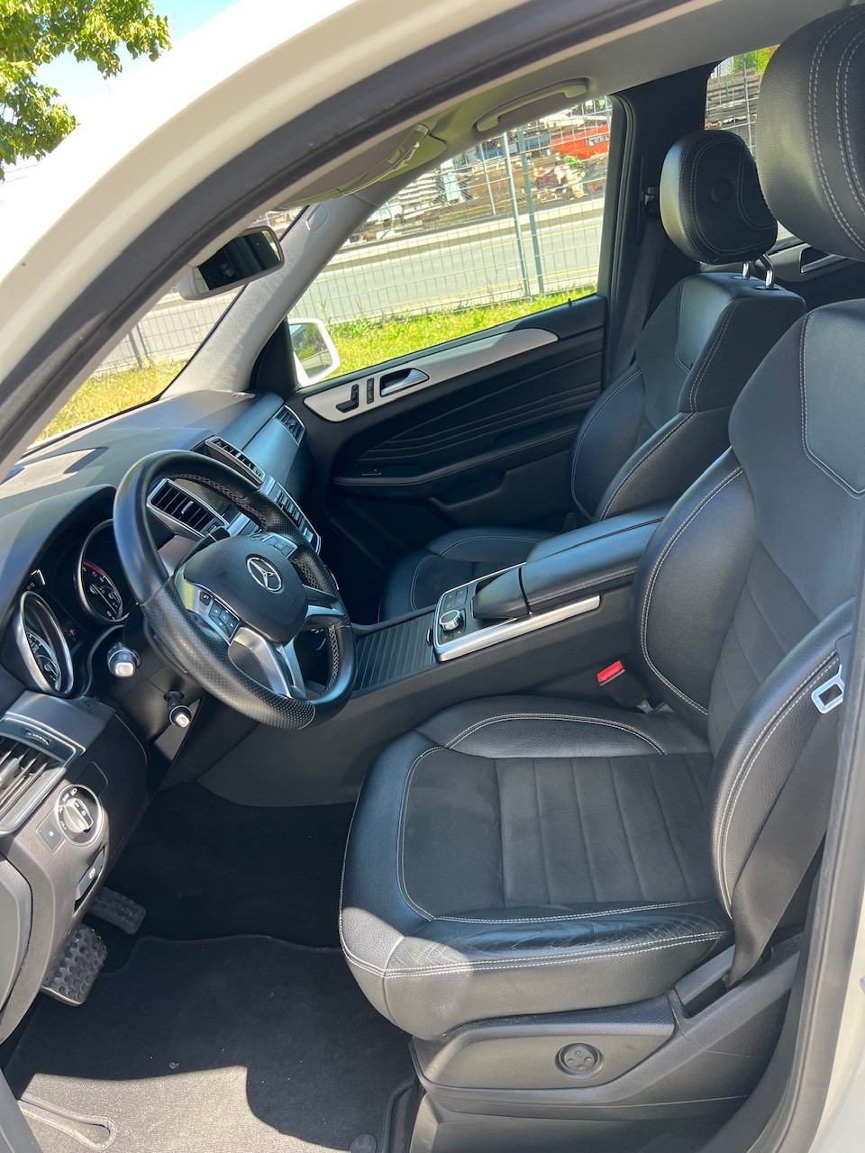 MERCEDES-BENZ ML 350 BlueTEC 4Matic 7G-Tronic-image-9