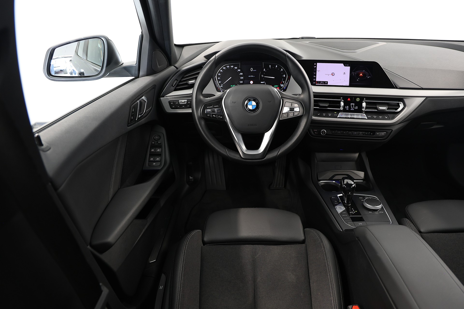 BMW 118i Steptronic *CH-FZ* *Gratis-Service*-image-9