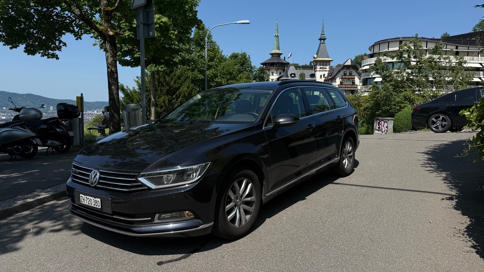 VW Passat Variant 2.0 TDI BMT Comfortline DSG 4Motion-image-0