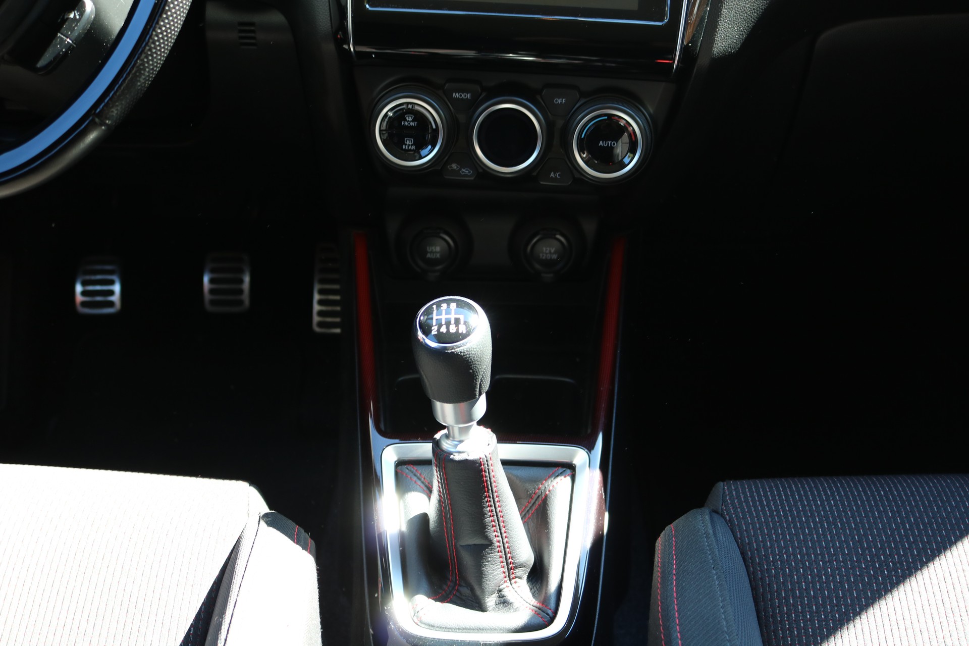 SUZUKI Swift Sport 1.4T Compact Top Hybrid-image-7
