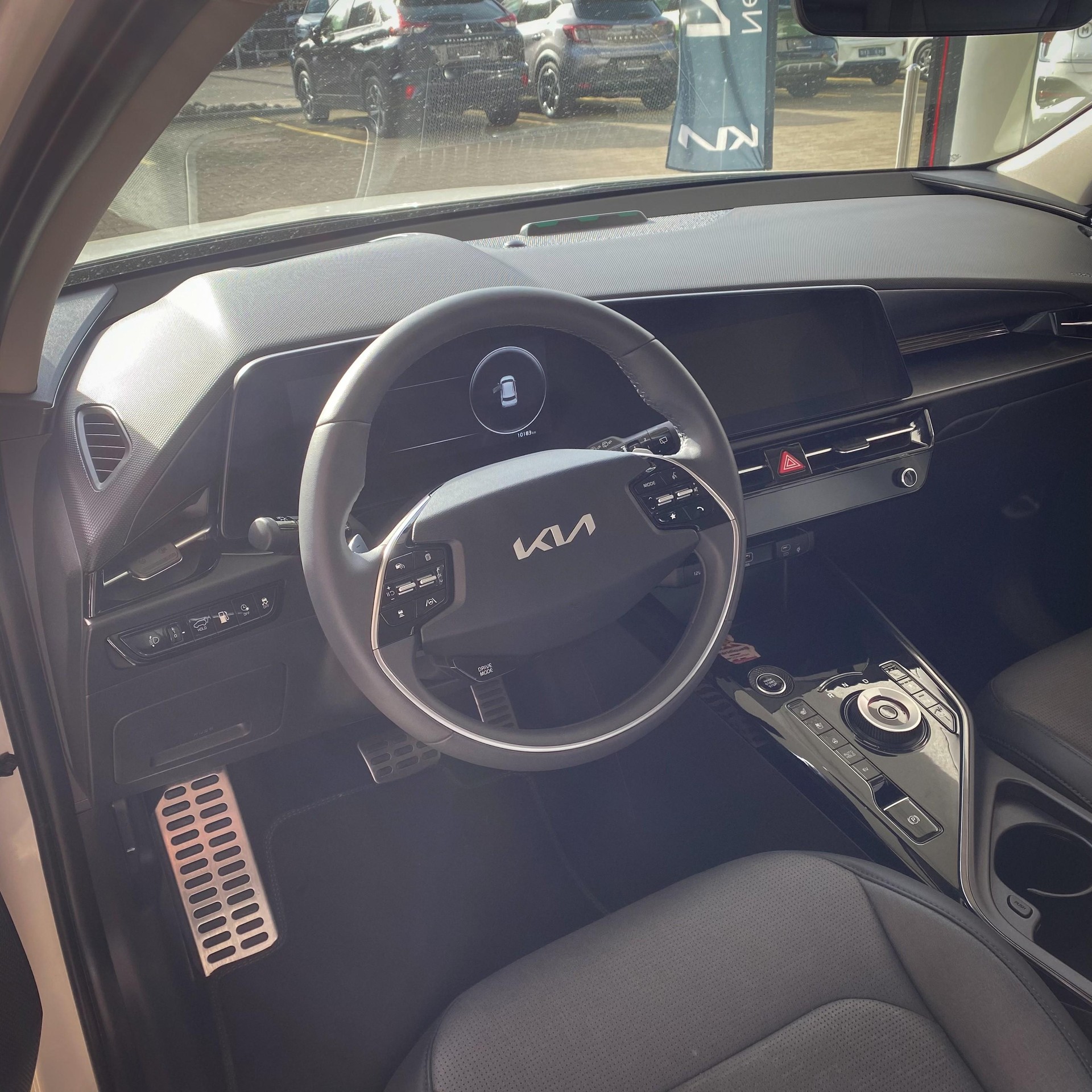 KIA Niro 1.6 GDi Plug-in Hybrid Style-image-3