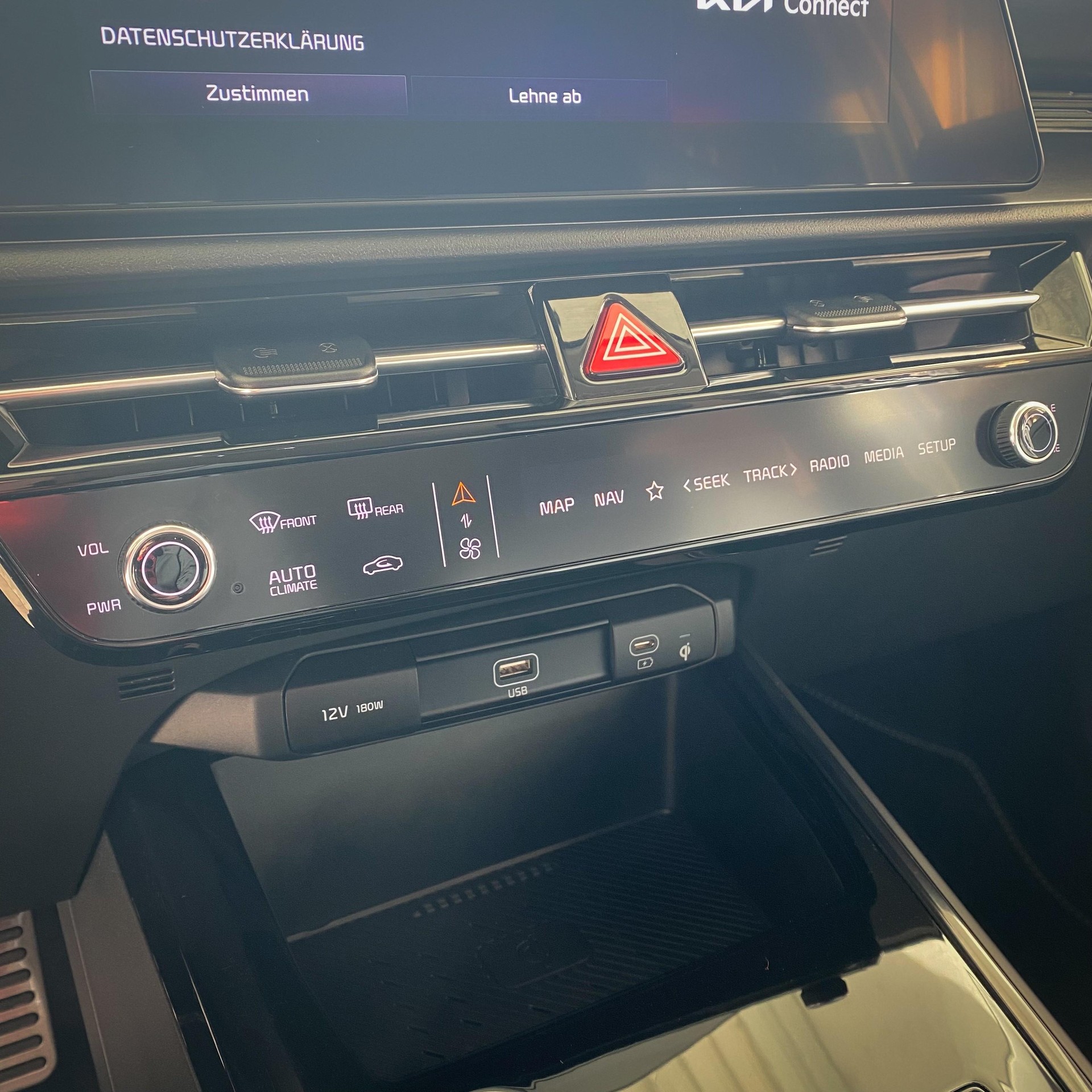 KIA Niro 1.6 GDi Plug-in Hybrid Style-image-8