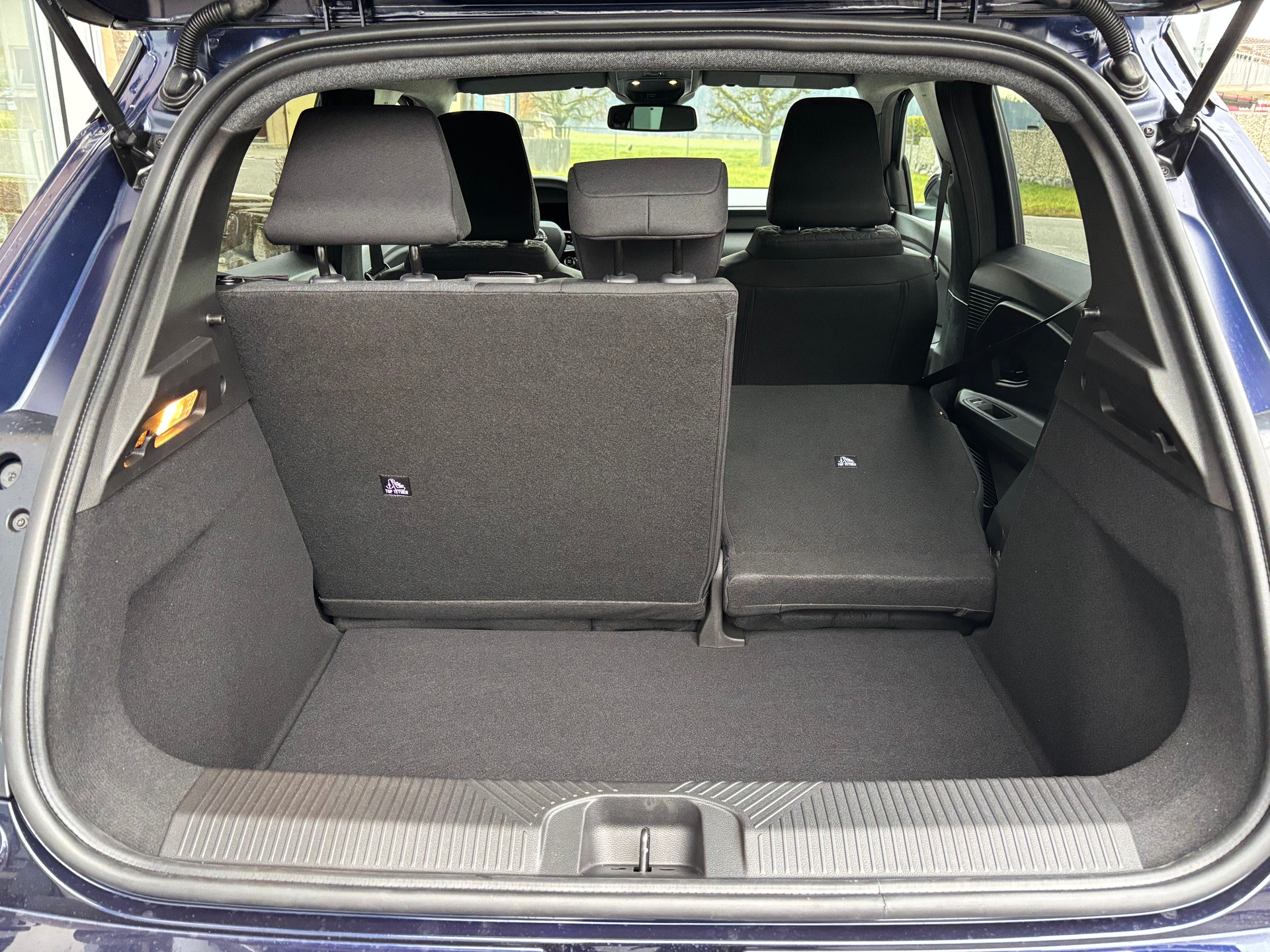 NISSAN Micra 52kWh Advance-image-5