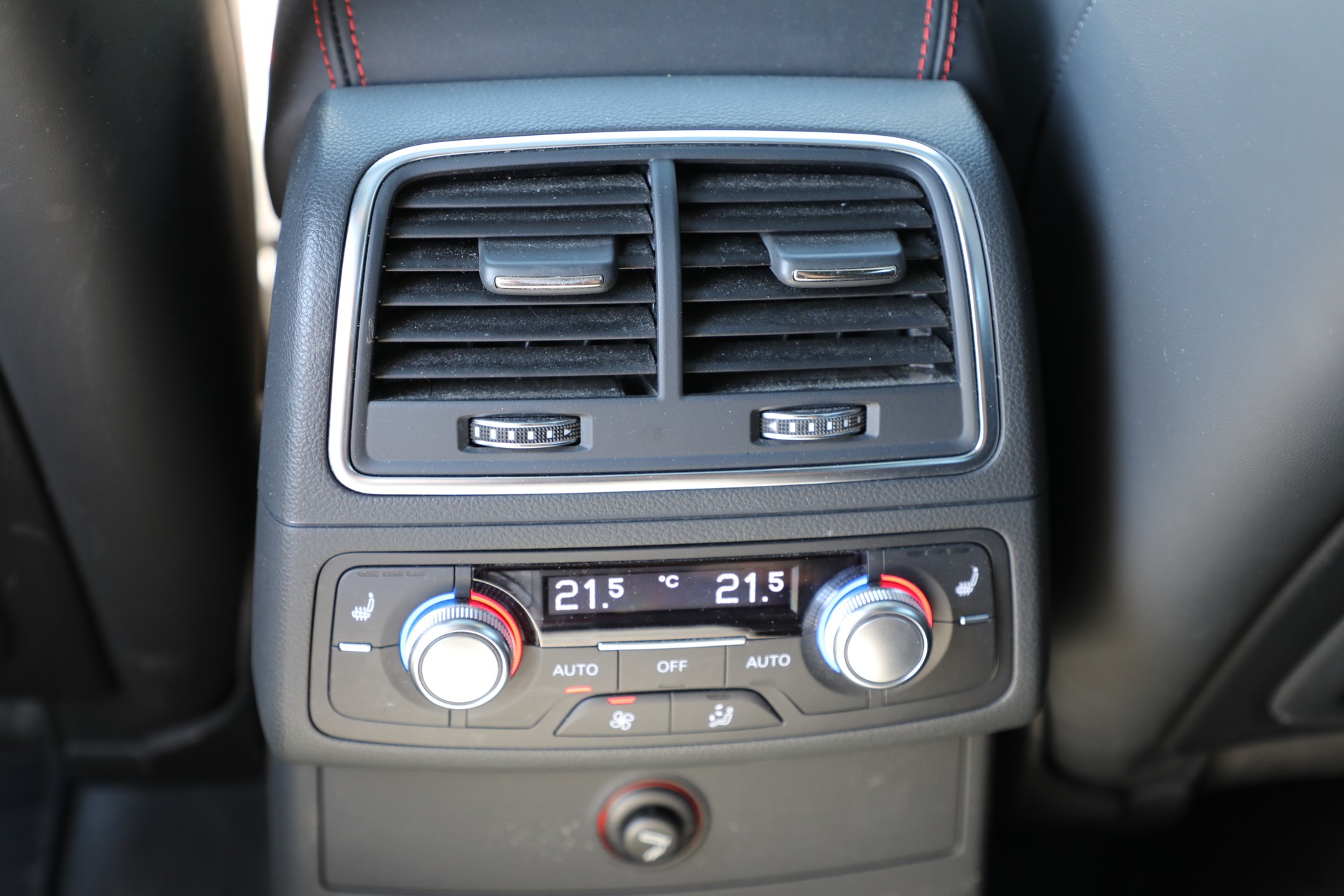 AUDI A6 Avant 3.0 BiTDI V6 qu. competition tiptronic-image-13
