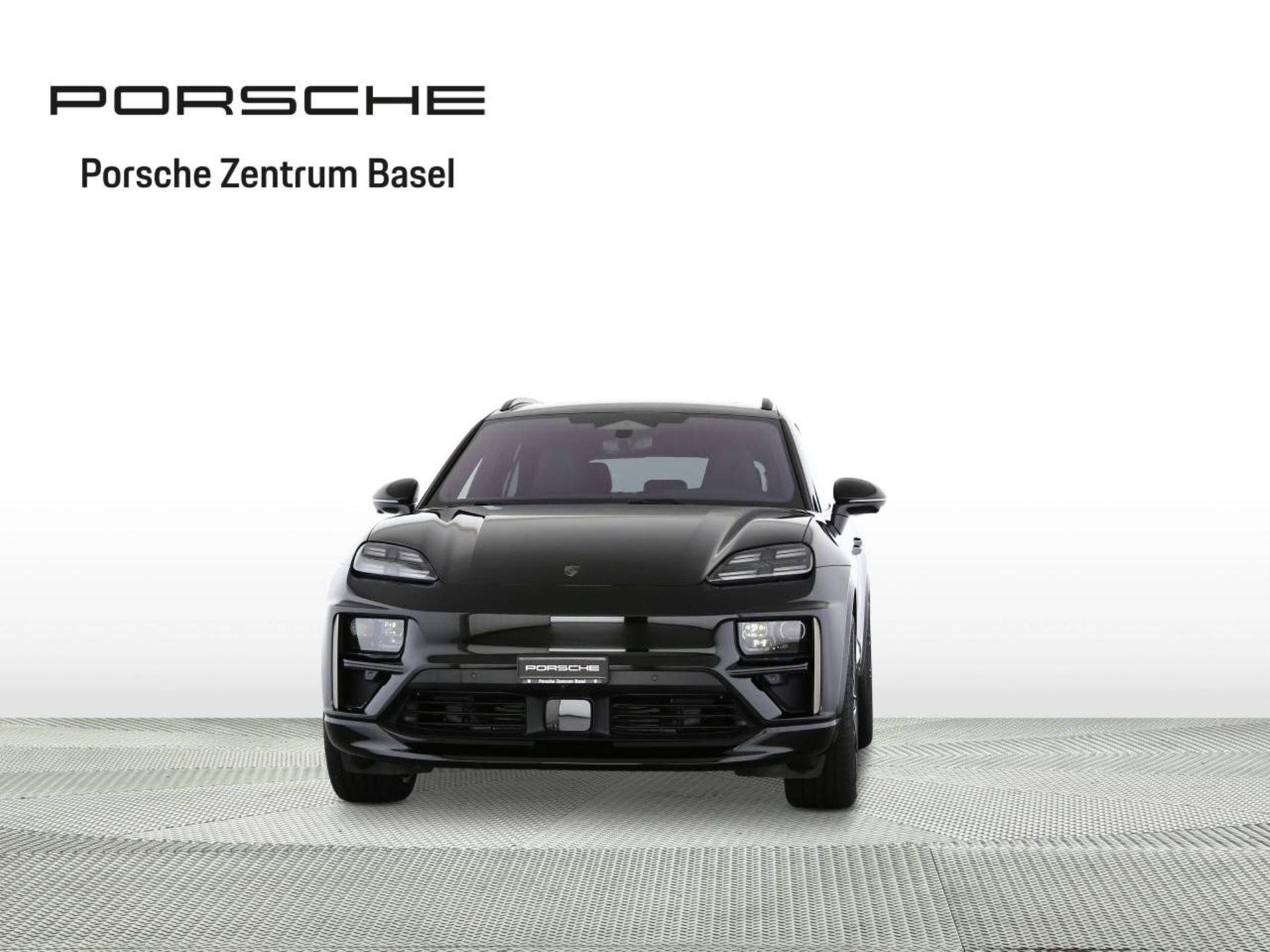 PORSCHE Macan Turbo-image-5