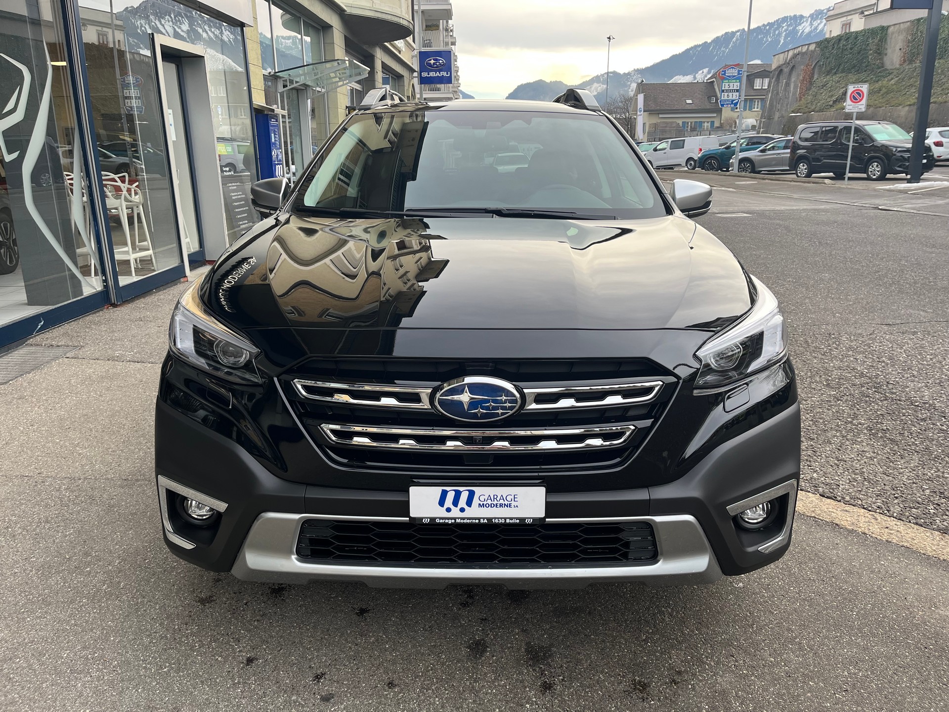 SUBARU Outback 2.5i Final Edition-showroom-element-2