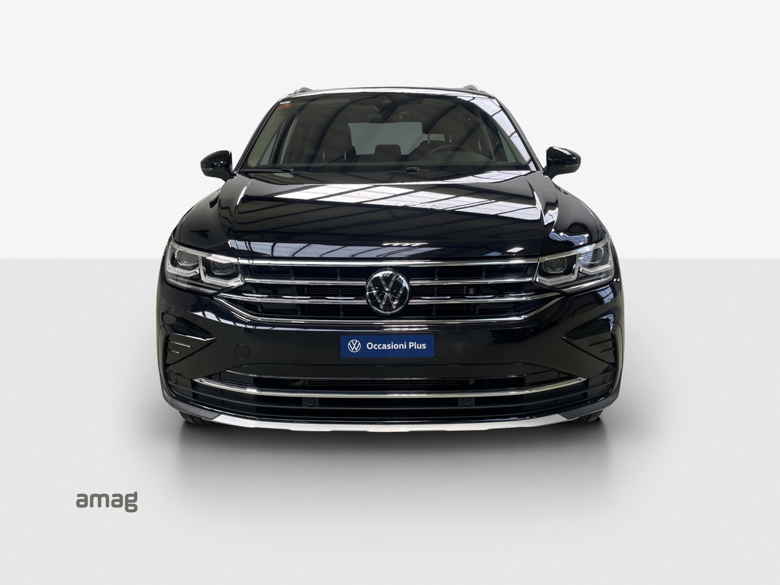 VW Tiguan 2.0 TDI SCR Elegance 4Motion DSG-image-6