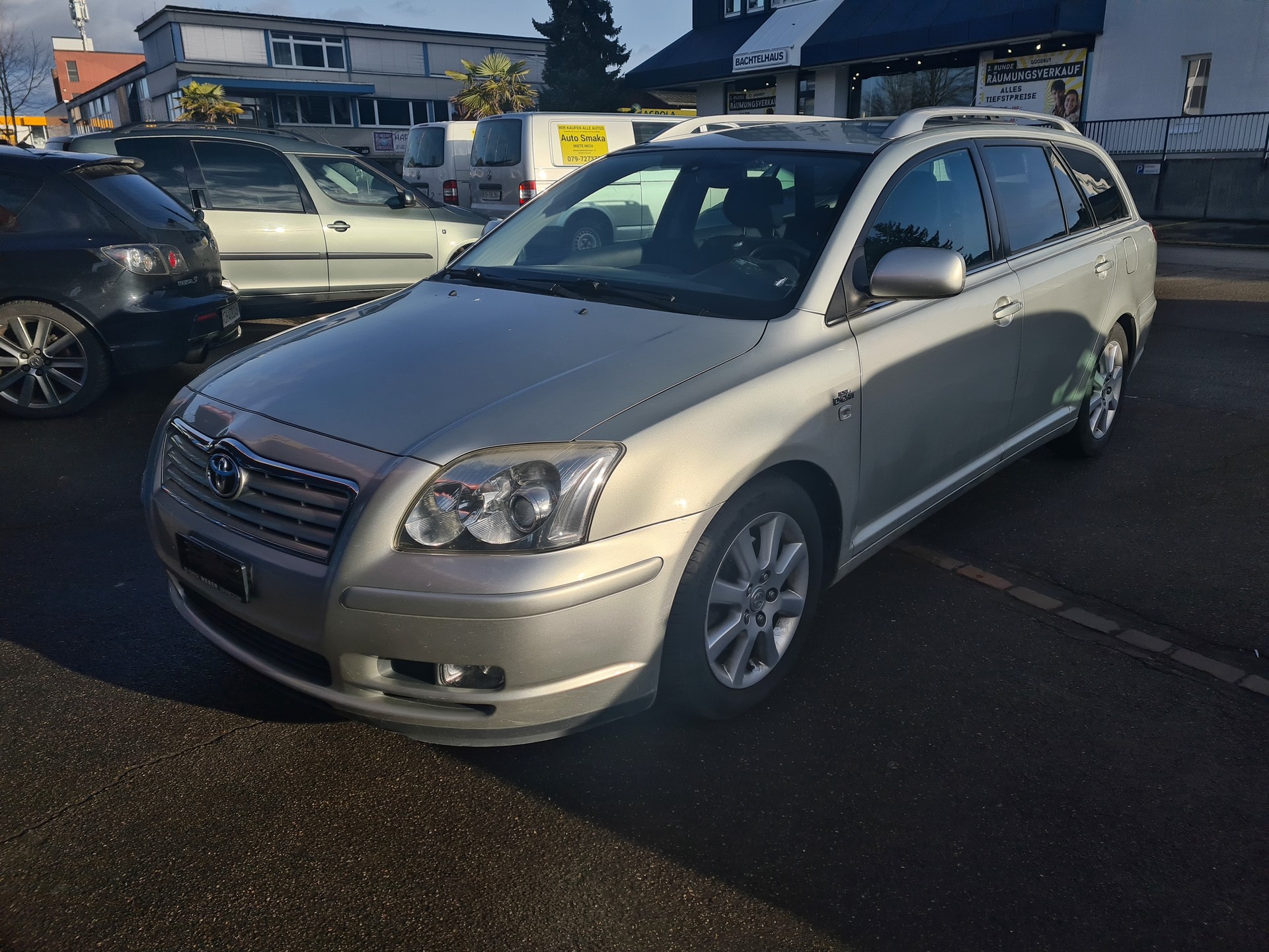 TOYOTA Avensis 2.2D-4 D CleanPower Linea Sol Sportswagon-showroom-element-2