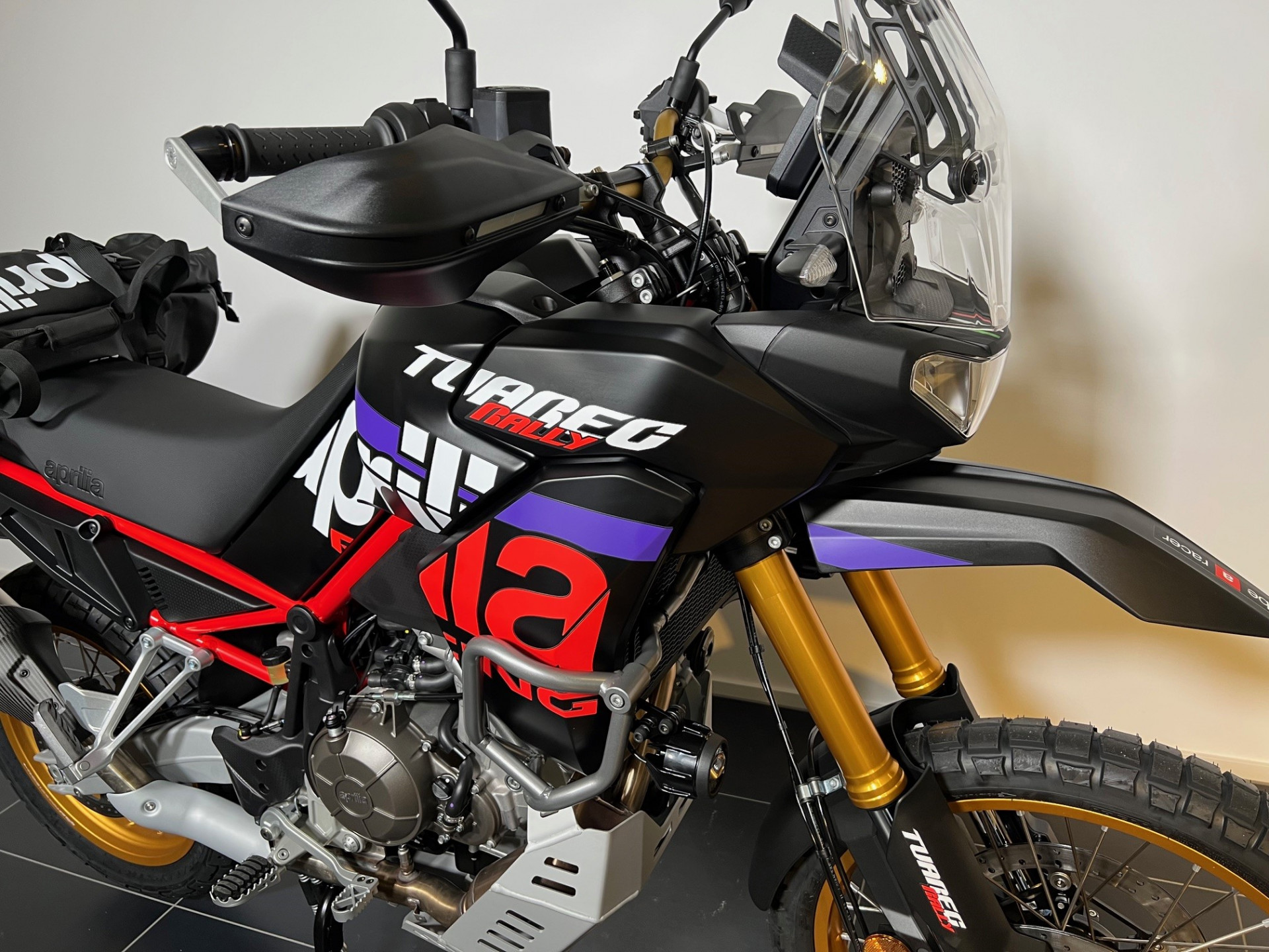 APRILIA Tuareg 660 Rally-showroom-element-2