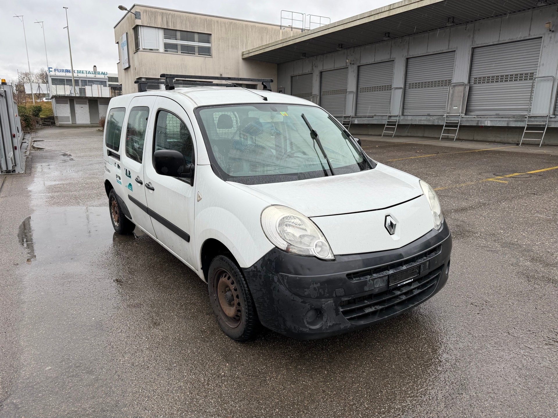 RENAULT Kangoo Maxi dCi 85 5 Plätze / 5 places-image-3