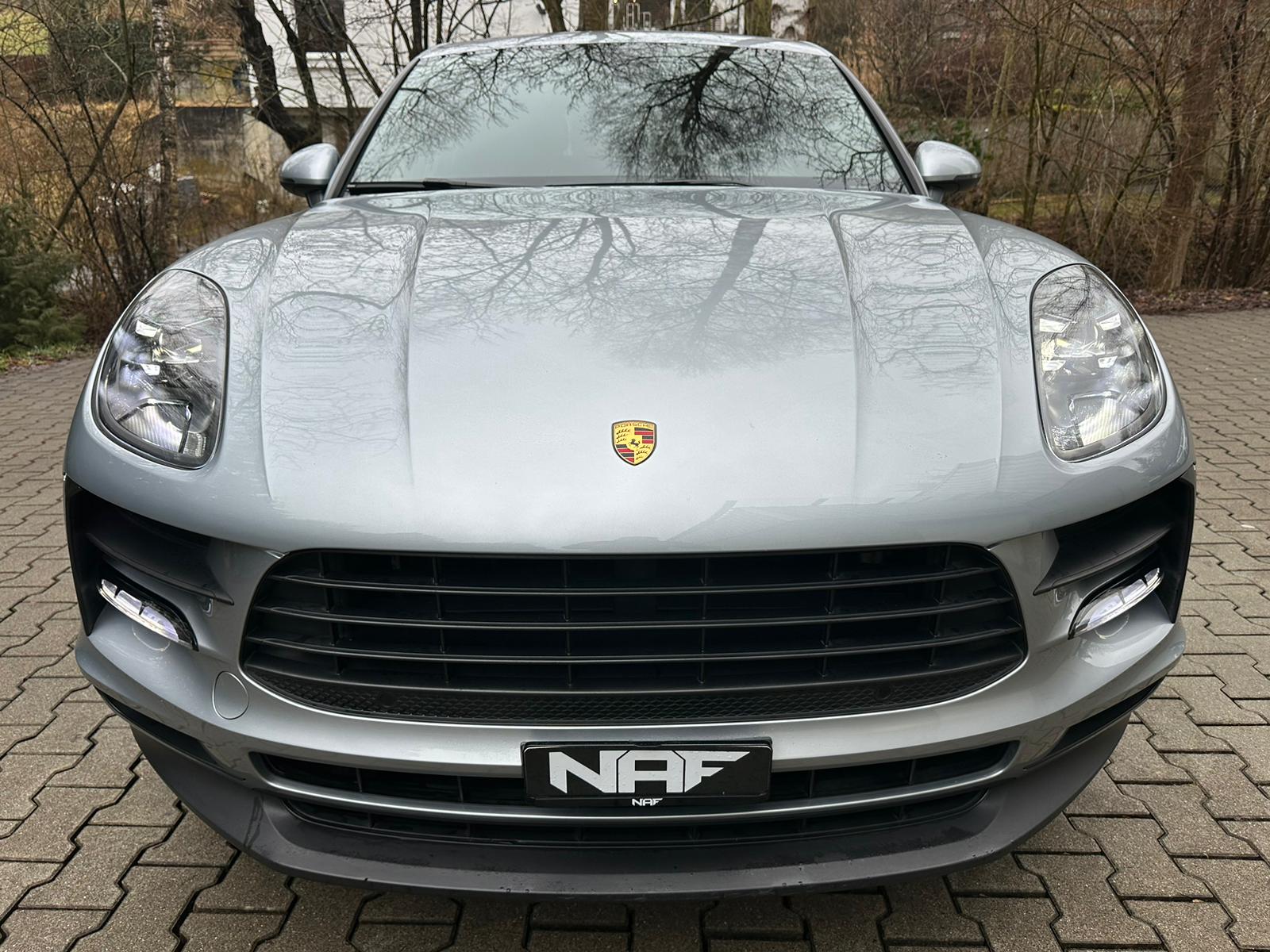 PORSCHE Macan PDK-image-7