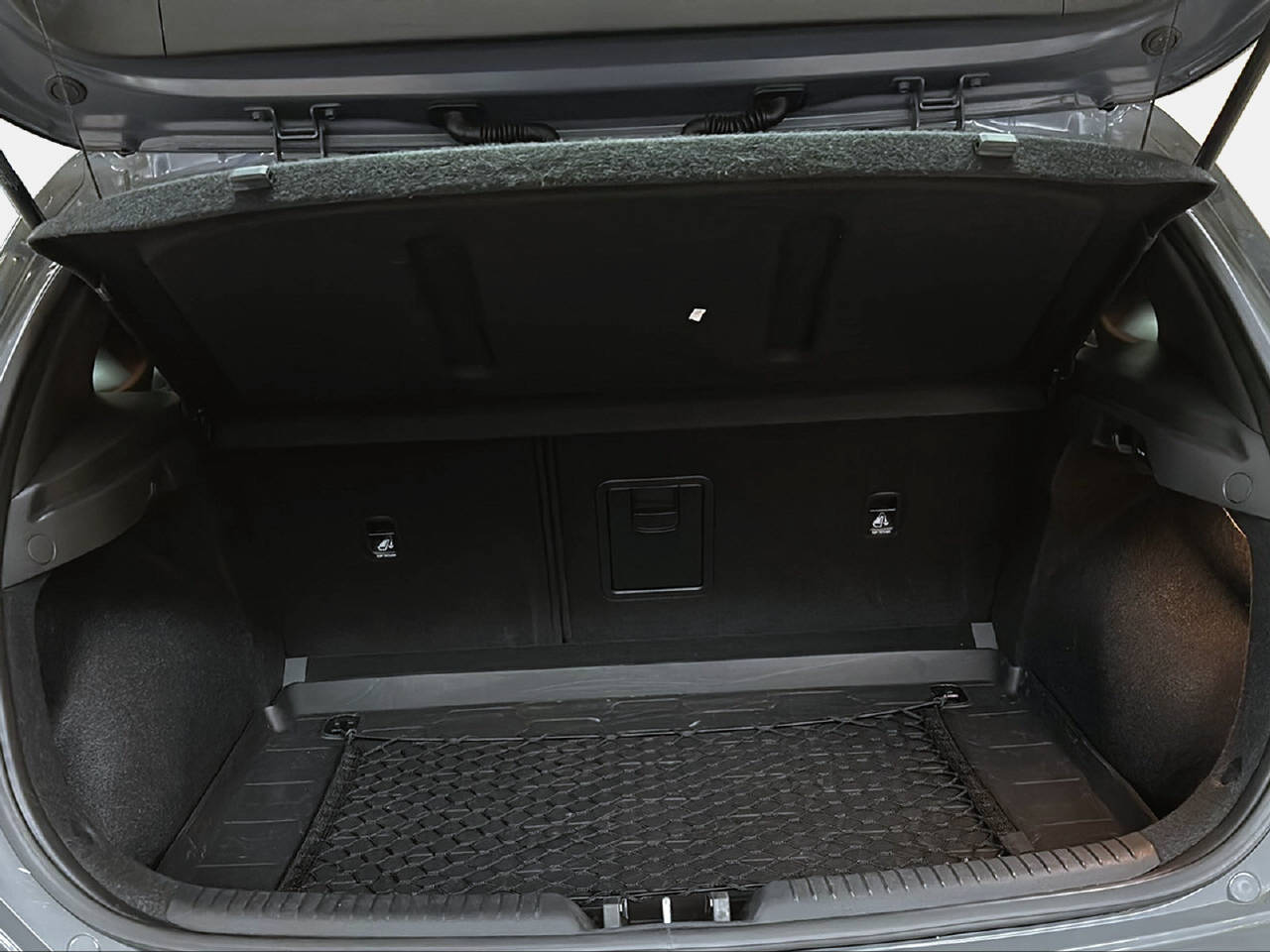 HYUNDAI i30 1.5 T-GDi N-Line-image-11