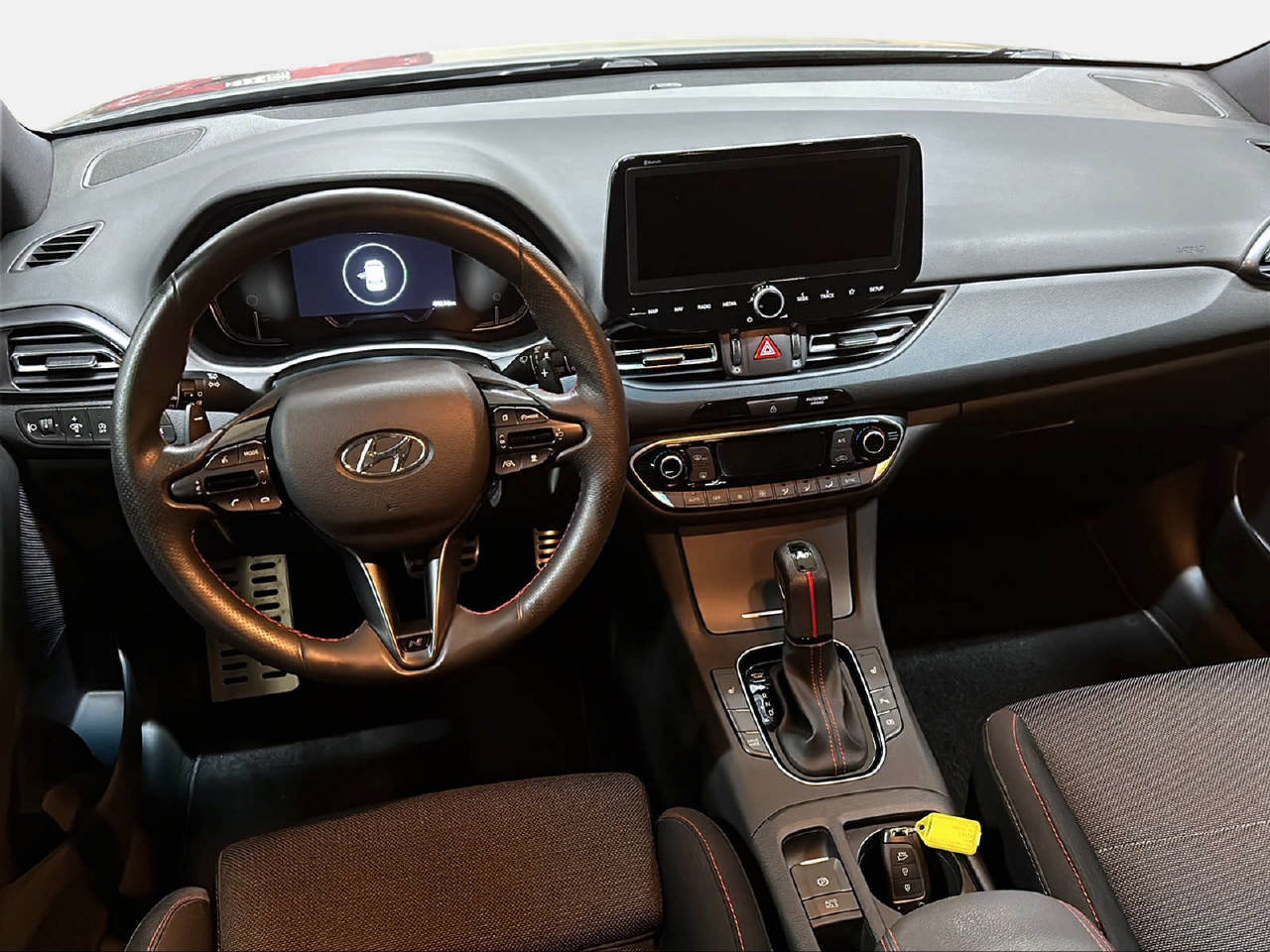 HYUNDAI i30 1.5 T-GDi N-Line-image-9