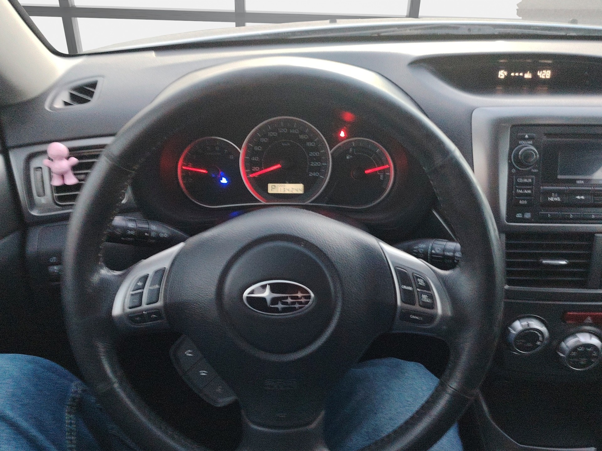SUBARU Impreza 2.0R Limited S Automatic-image-9