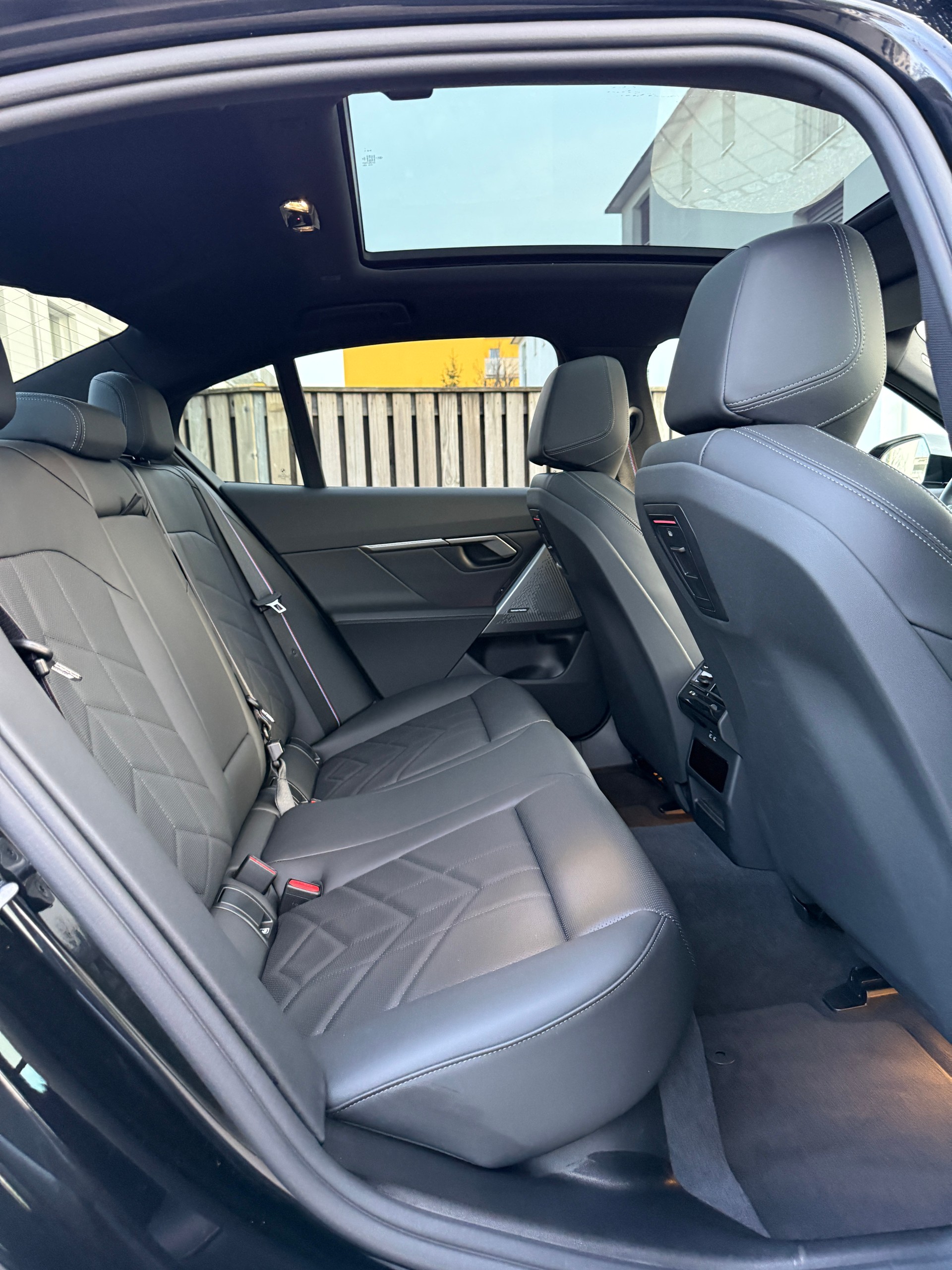 BMW 540D xDRIVE 48V M SPORT PRO STEPTRONIC*EL. PANORAMADACH*ICONIC GLOW*-image-16