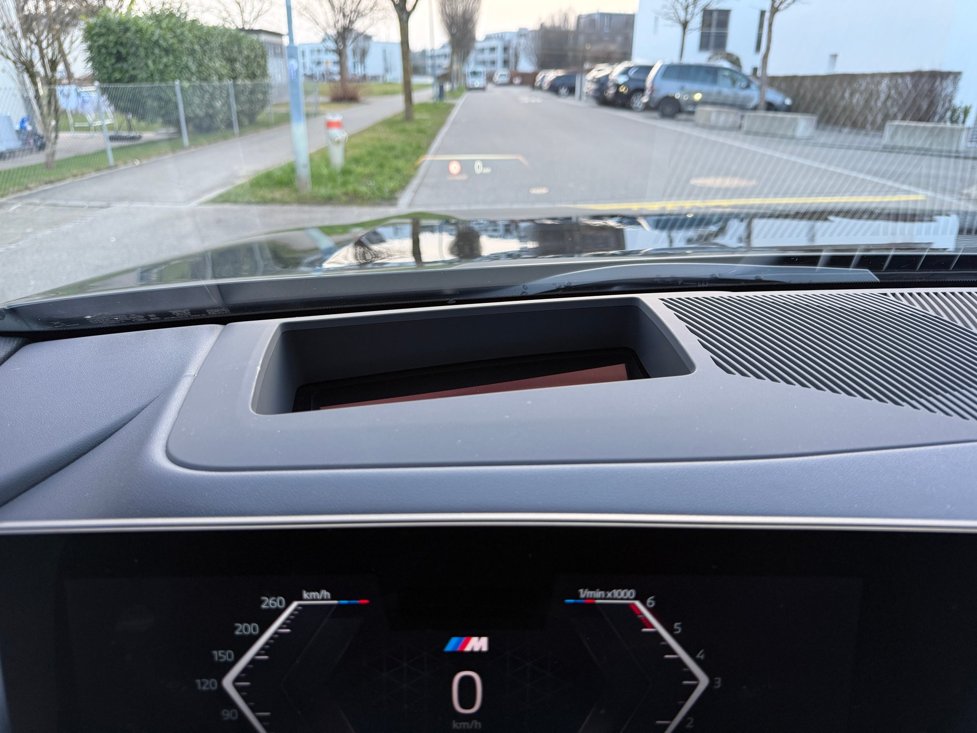 BMW 540D xDRIVE 48V M SPORT PRO STEPTRONIC*EL. PANORAMADACH*ICONIC GLOW*-image-10