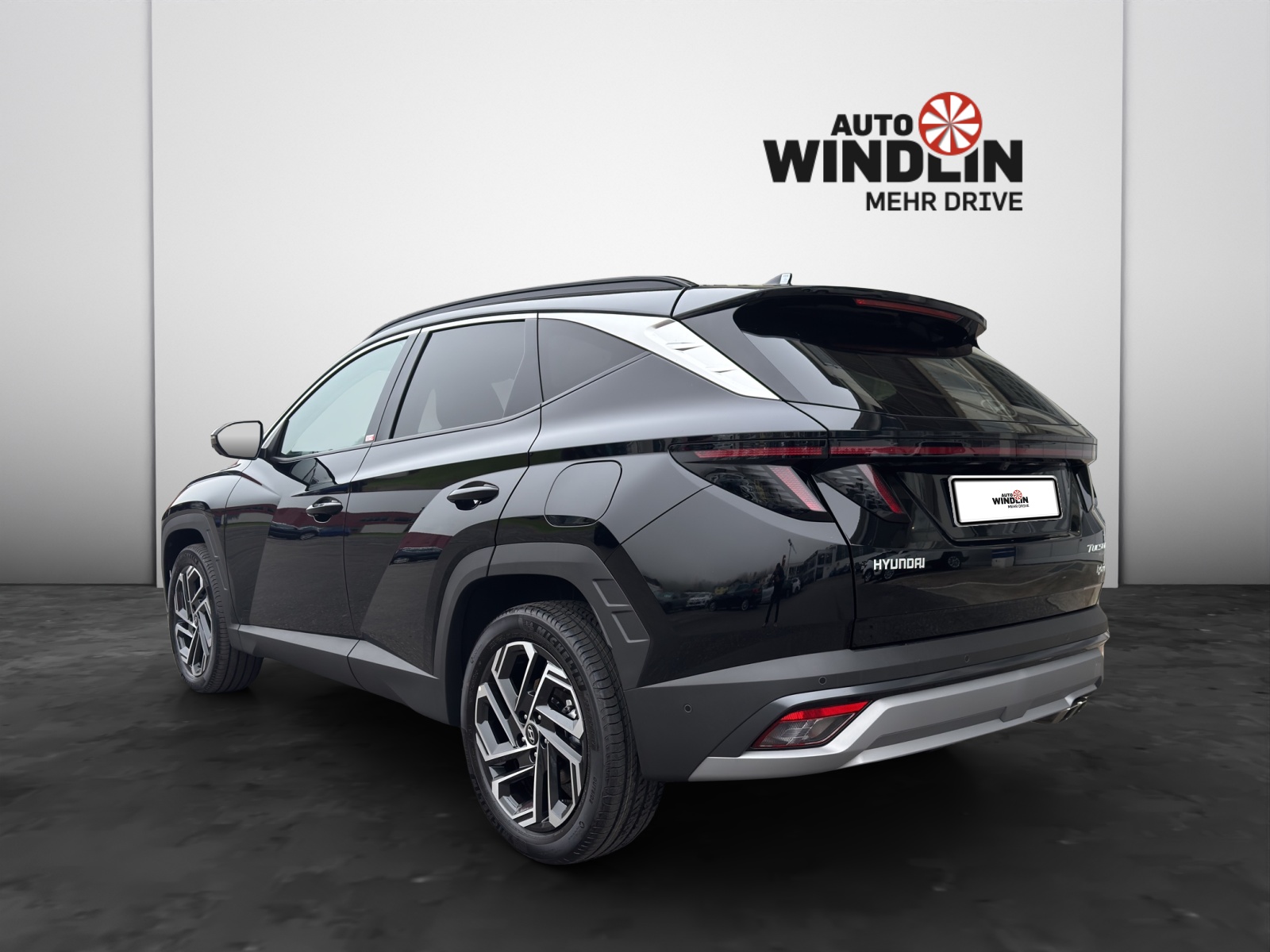 HYUNDAI Tucson 1.6 T-GDi HEV Vertex Swiss Edition 4WD MY26-image-2