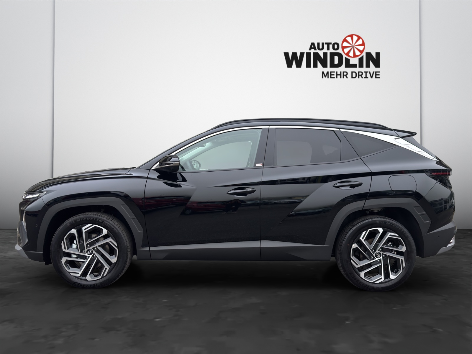 HYUNDAI Tucson 1.6 T-GDi HEV Vertex Swiss Edition 4WD MY26-image-3