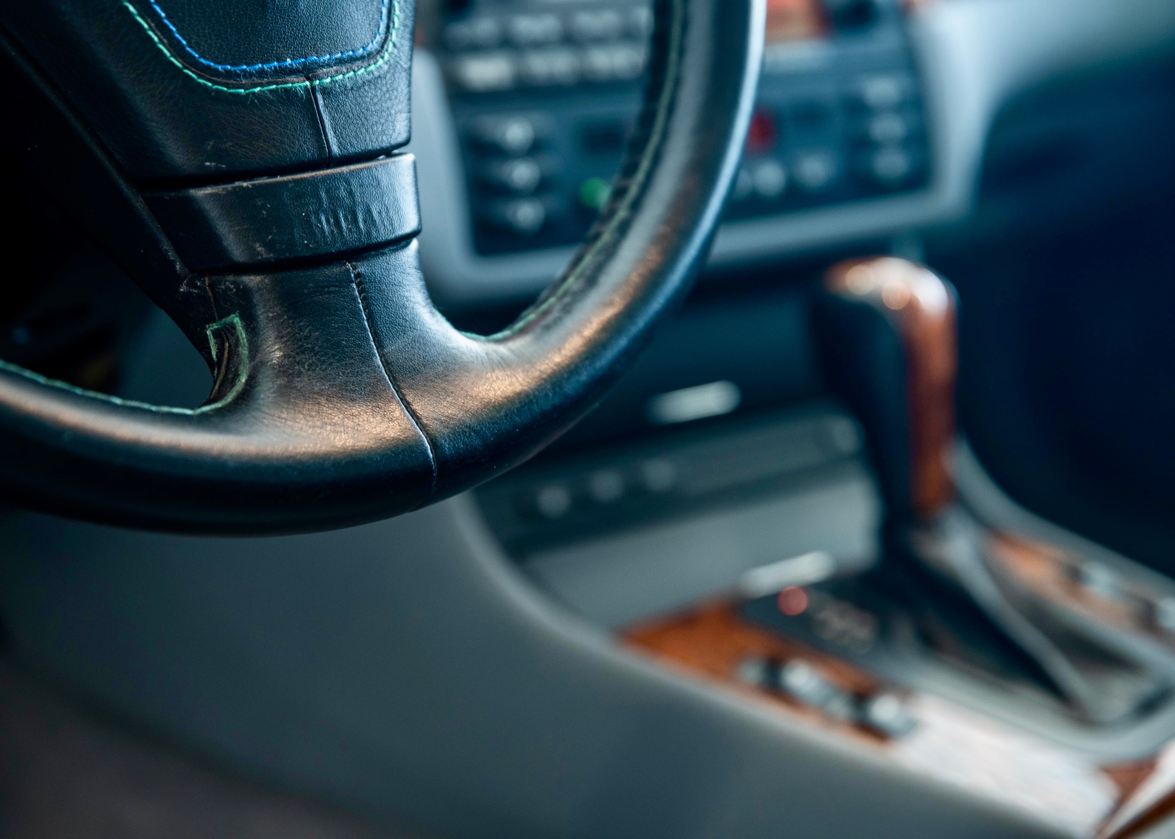 Image BMW-ALPINA 3-SERIES B3 3.3 Coupe (Swiss car, 2nd hand, fantastic condition, 1st paint, Limited edition 003/591, 100% original)