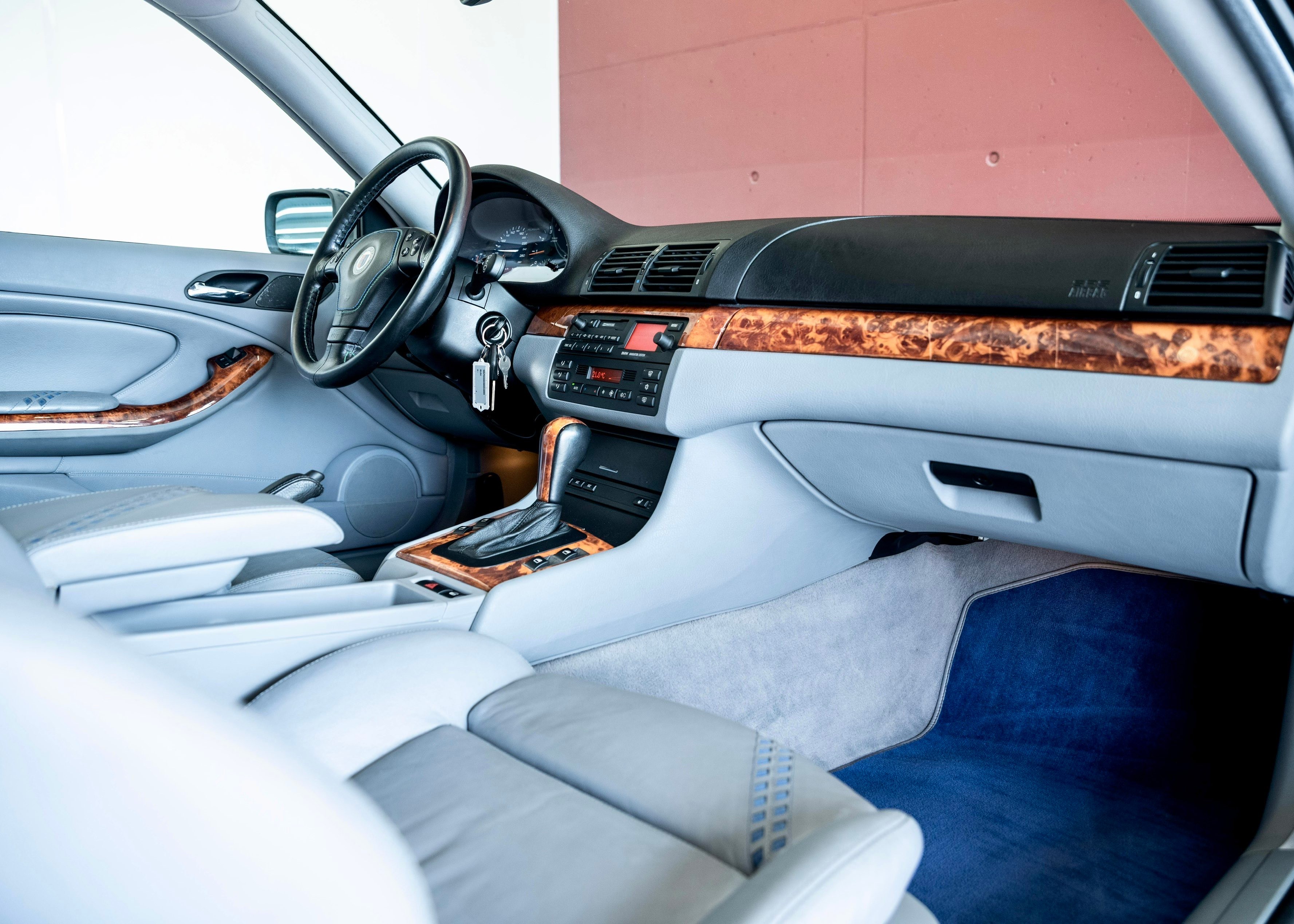 Image BMW-ALPINA 3-SERIES B3 3.3 Coupe (Swiss car, 2nd hand, fantastic condition, 1st paint, Limited edition 003/591, 100% original)