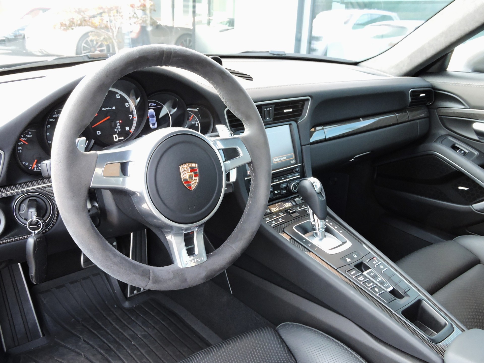 PORSCHE 911 Coupé 3.8 Turbo S PDK-image-6