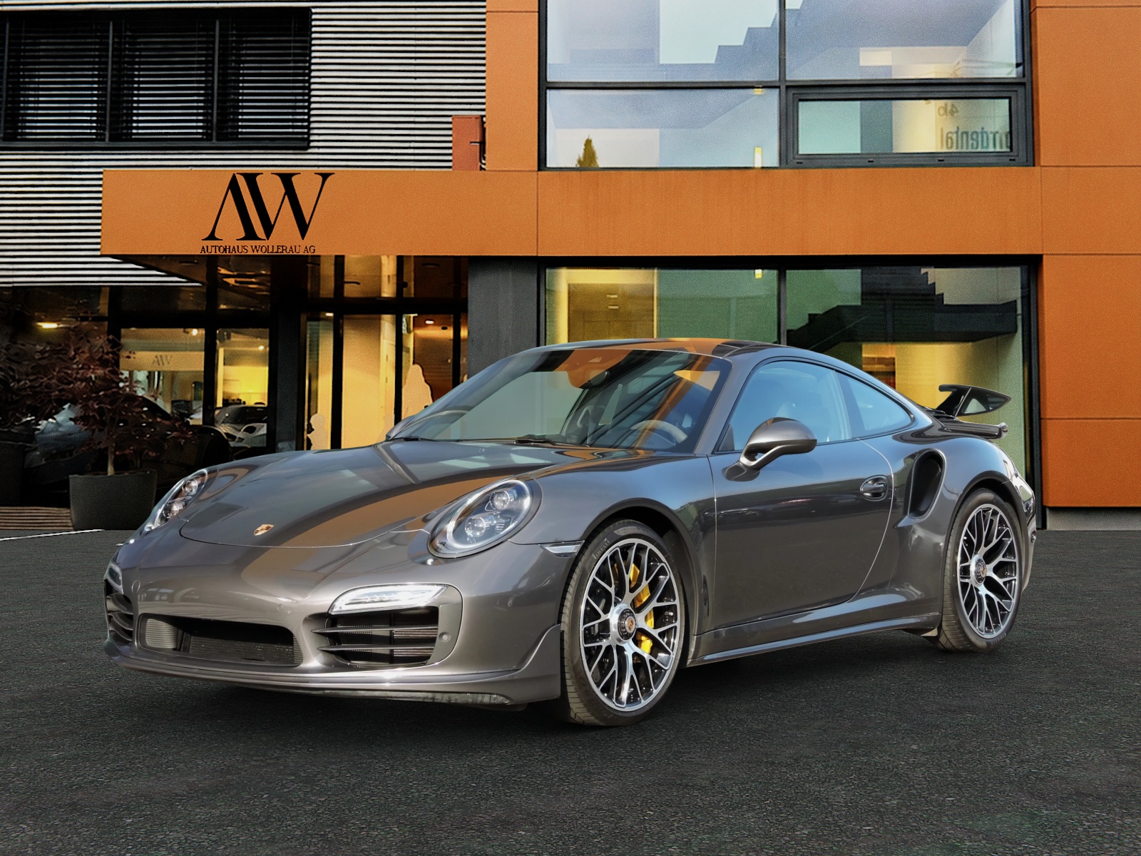 PORSCHE 911 Coupé 3.8 Turbo S PDK-image-1