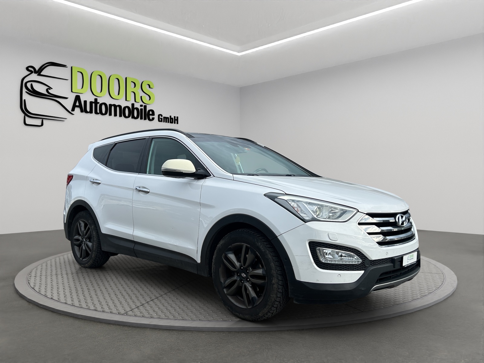 HYUNDAI Santa Fe 2.2 CRDI GO! Plus 4WD Automatic-image-0