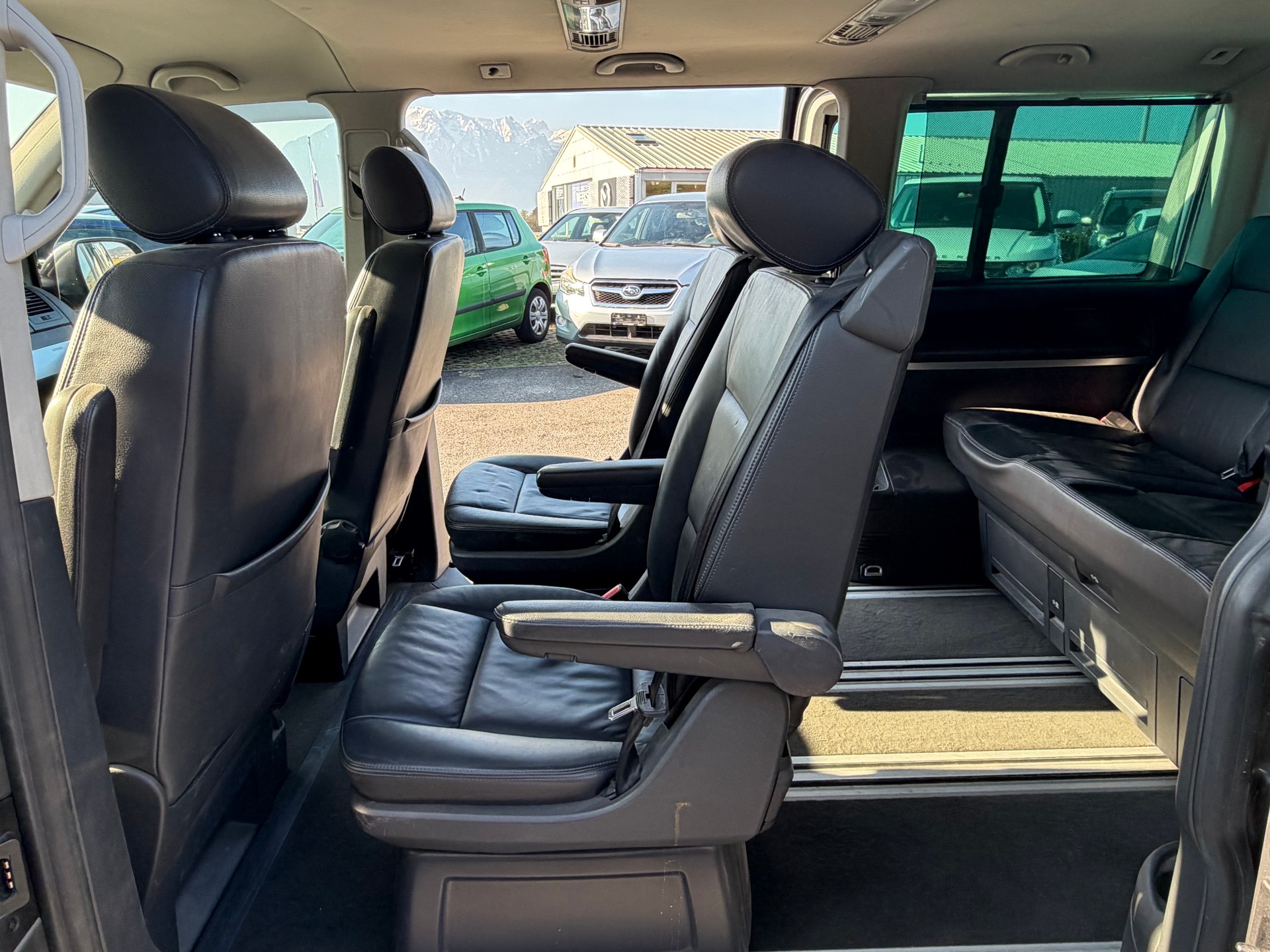 VW T5 Multivan 2.0 Bi-TDI CR CL Edition 25 4Mot. DSG-image-1