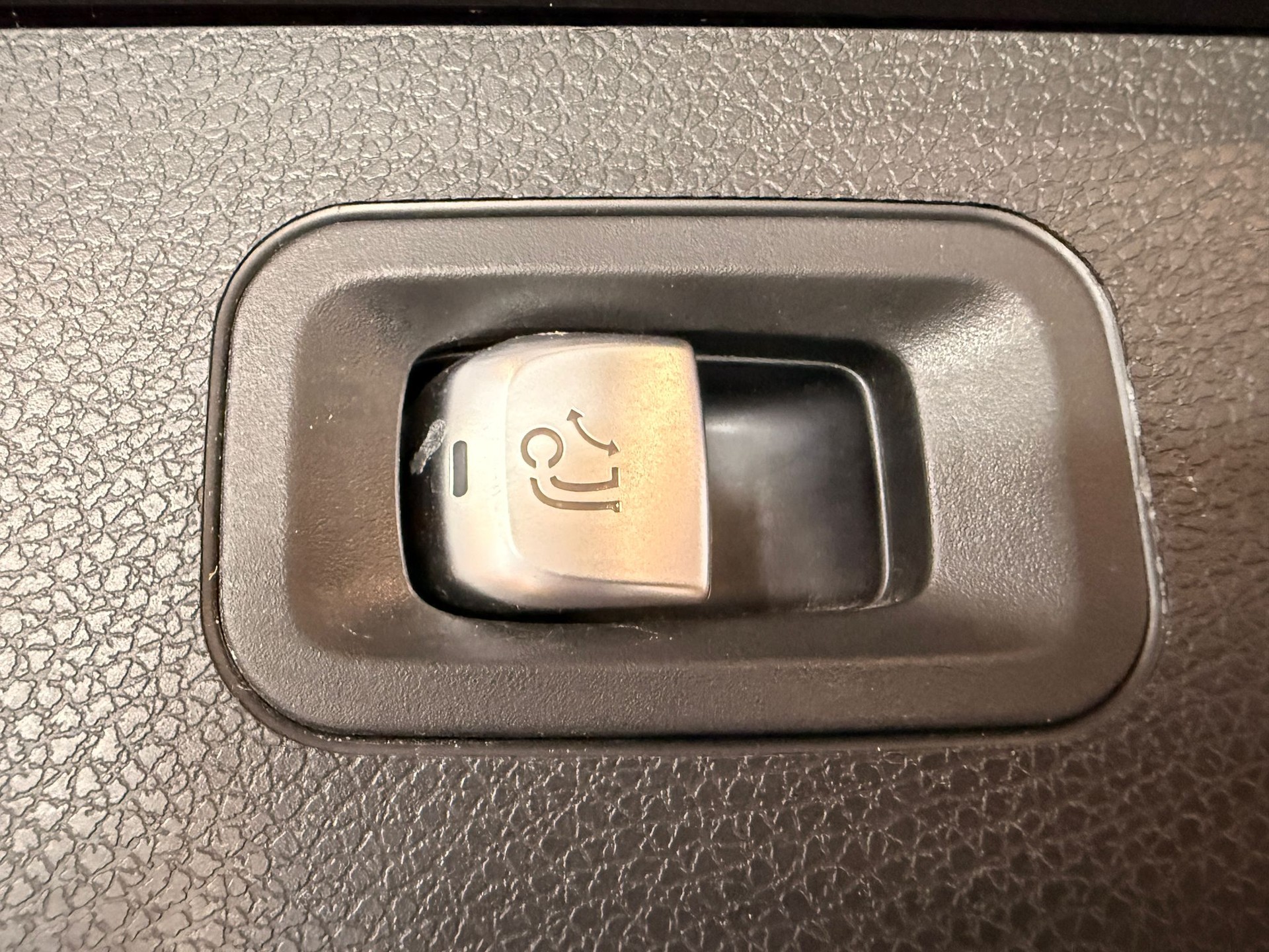 MERCEDES-BENZ E 400 Exclusive 4 Matic 9G-Tronic-image-18