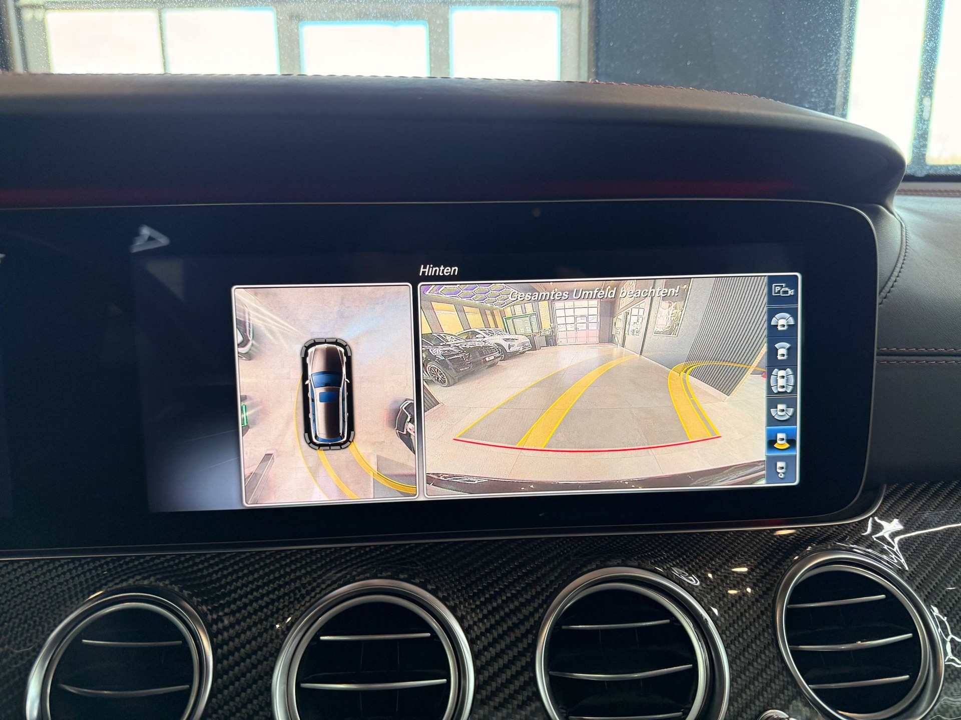 MERCEDES-BENZ E 400 Exclusive 4 Matic 9G-Tronic-image-21
