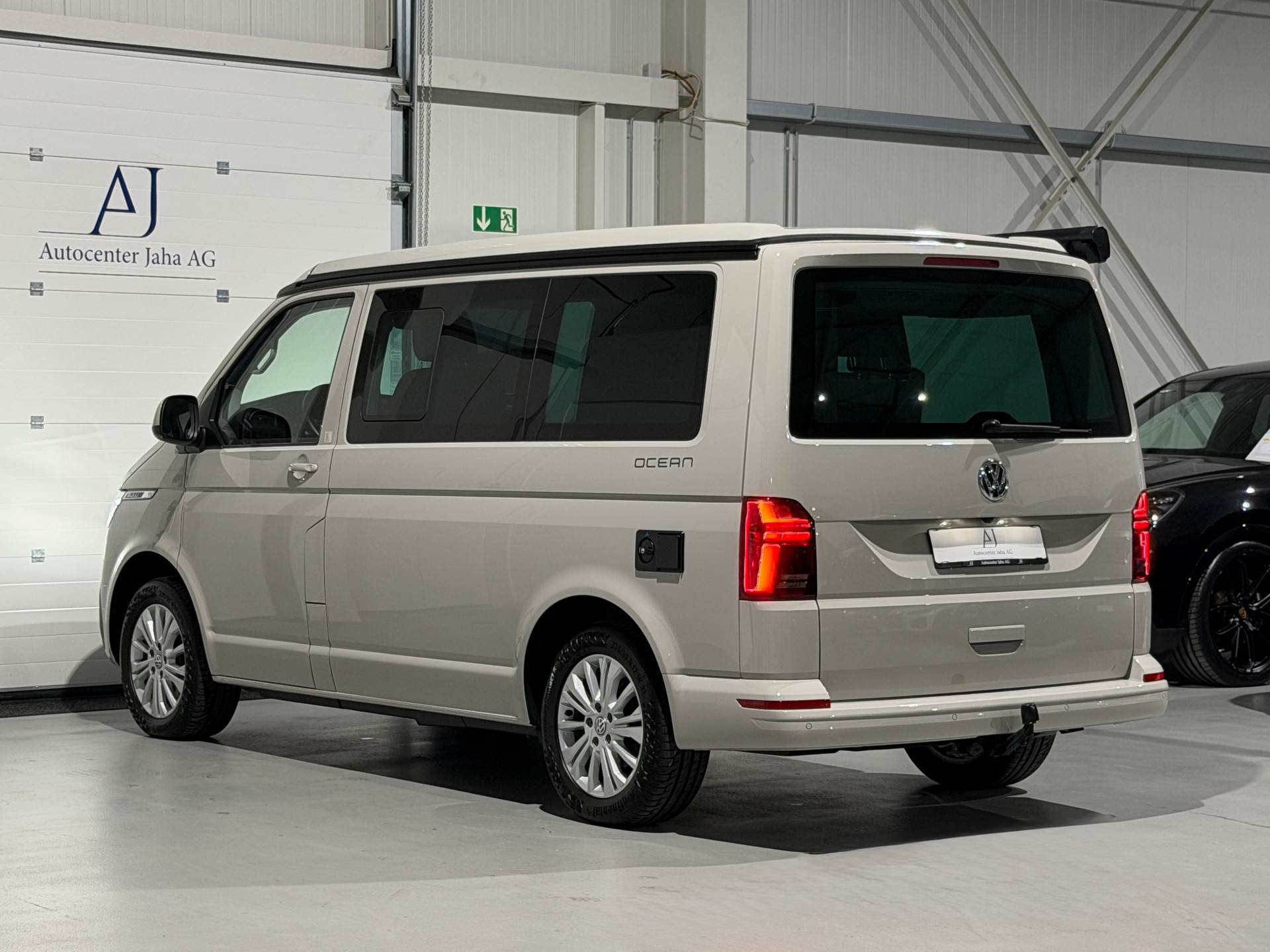 VW T6.1 California 2.0 TDI Ocean Liberty DSG Ascotgrau (CH) AHK 2.3T-image-28