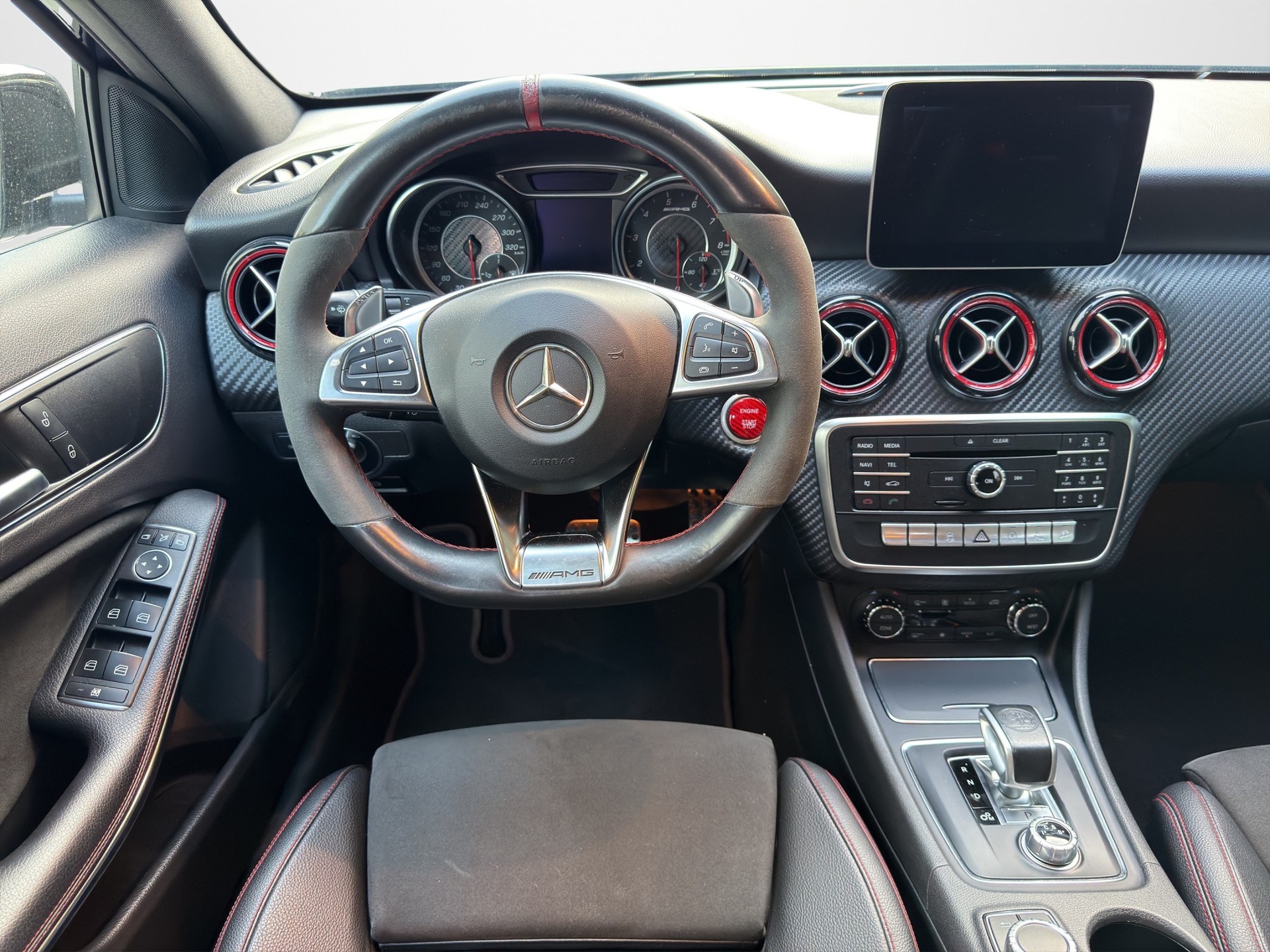 MERCEDES-BENZ A 45 AMG 4Matic Speedshift 7G-DCT-image-10