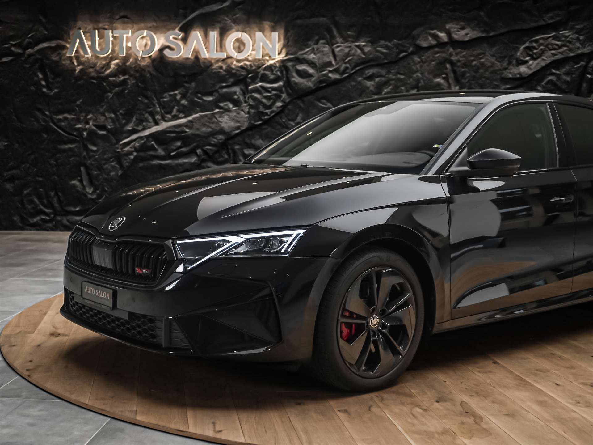 SKODA Octavia Limousine 2.0 TSI DSG RS *Facelift*All Black*RS Sportsitze*-image-13