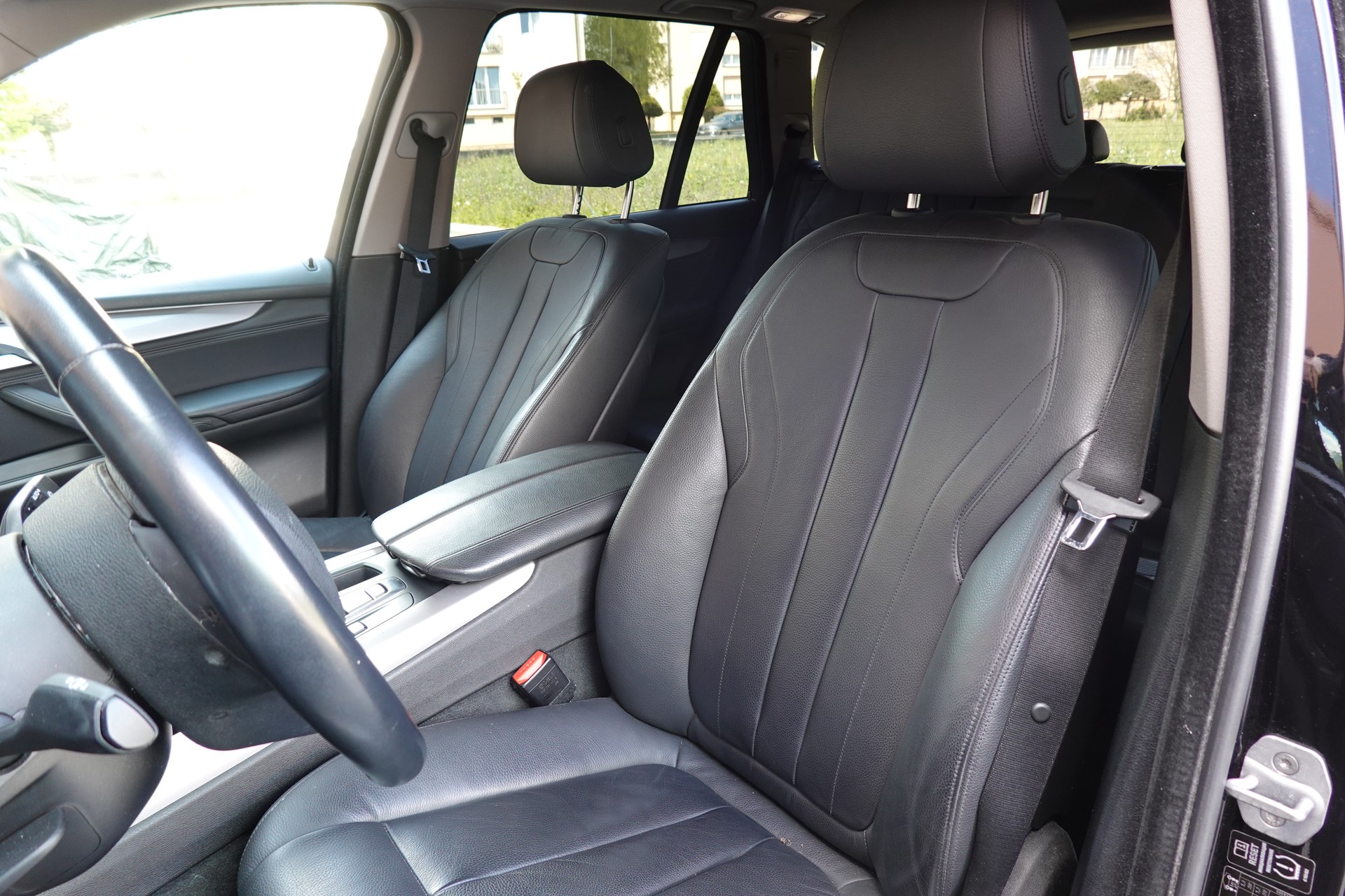 BMW X5 xDrive 25d * Camera recul * intérieur cuir * jantes 19 pouces * sièges chauffants * sièges électriques *-image-20