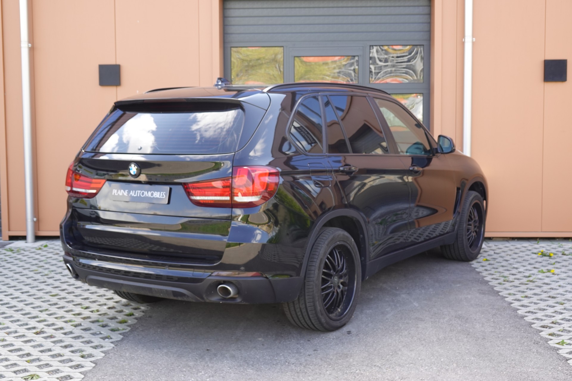 BMW X5 xDrive 25d * Camera recul * intérieur cuir * jantes 19 pouces * sièges chauffants * sièges électriques *-image-7