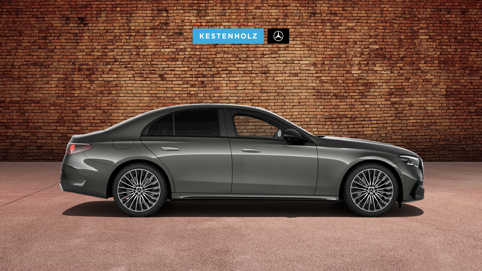 MERCEDES-BENZ E 300 de 4Matic EQ Hybrid 9G-Tronic-image-4