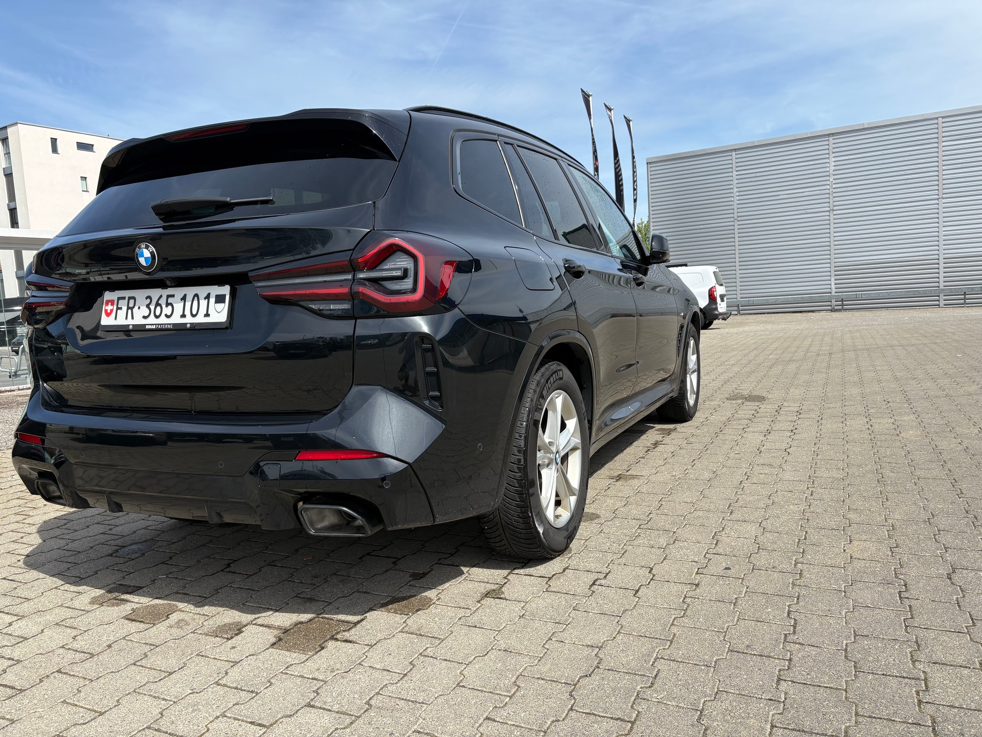 BMW X3 xDrive 48V 30d M Sport Steptronic Individual-image-1