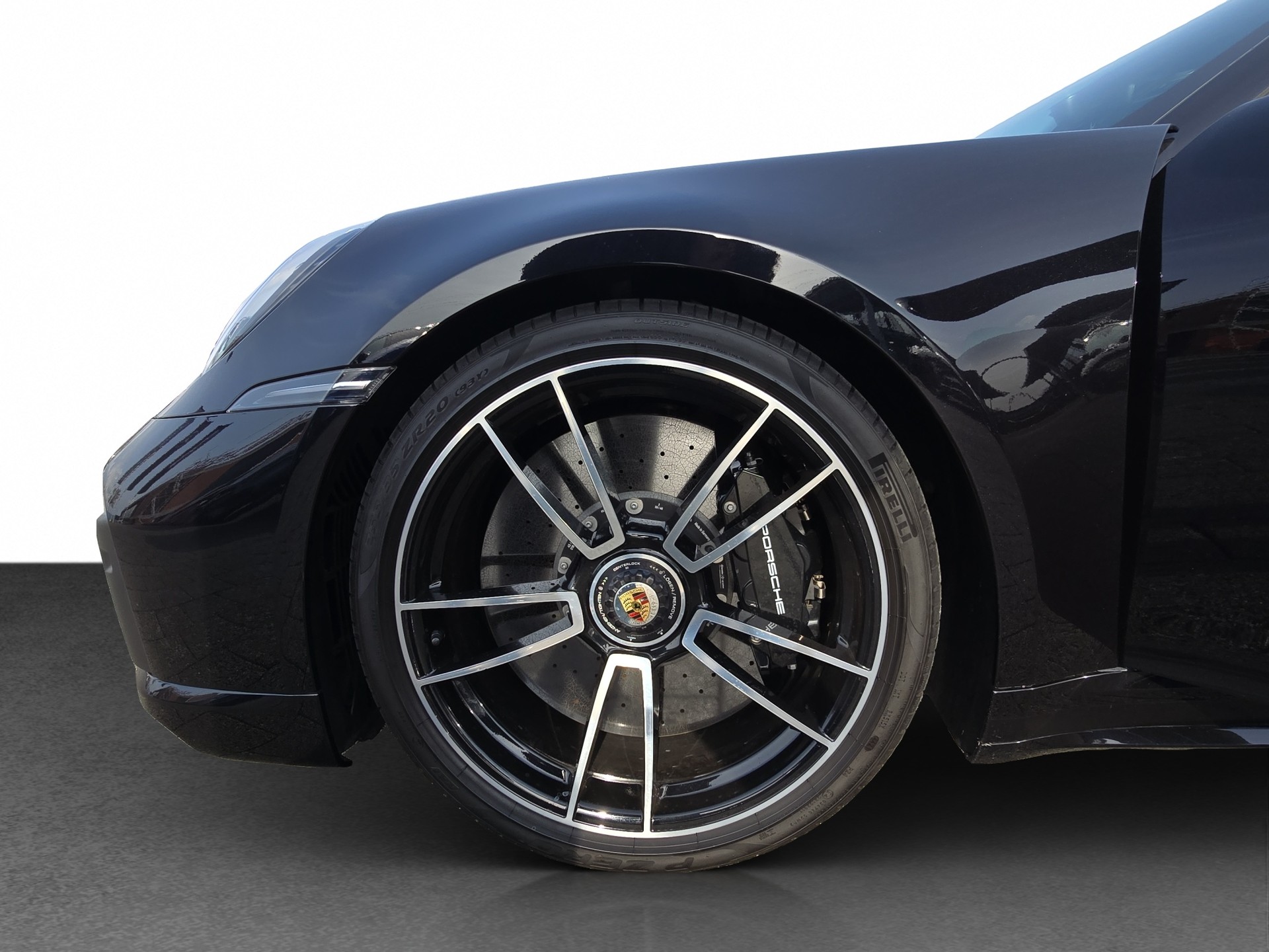 PORSCHE 911 Turbo S Cabriolet PDK-image-6
