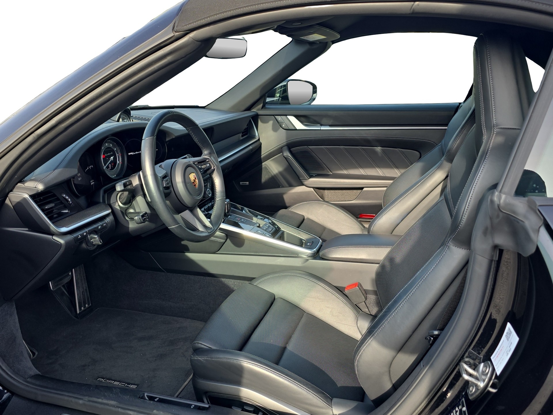 PORSCHE 911 Turbo S Cabriolet PDK-image-7