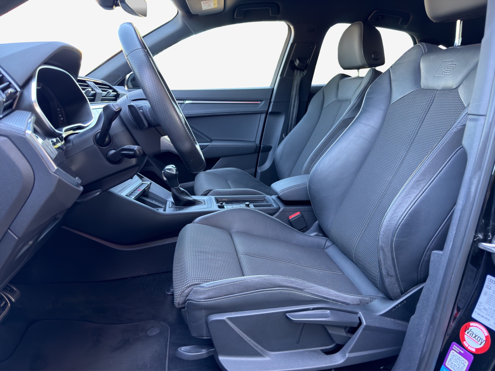 AUDI Q3 Sportback 35 TFSI S line Attraction S-tronic-image-7
