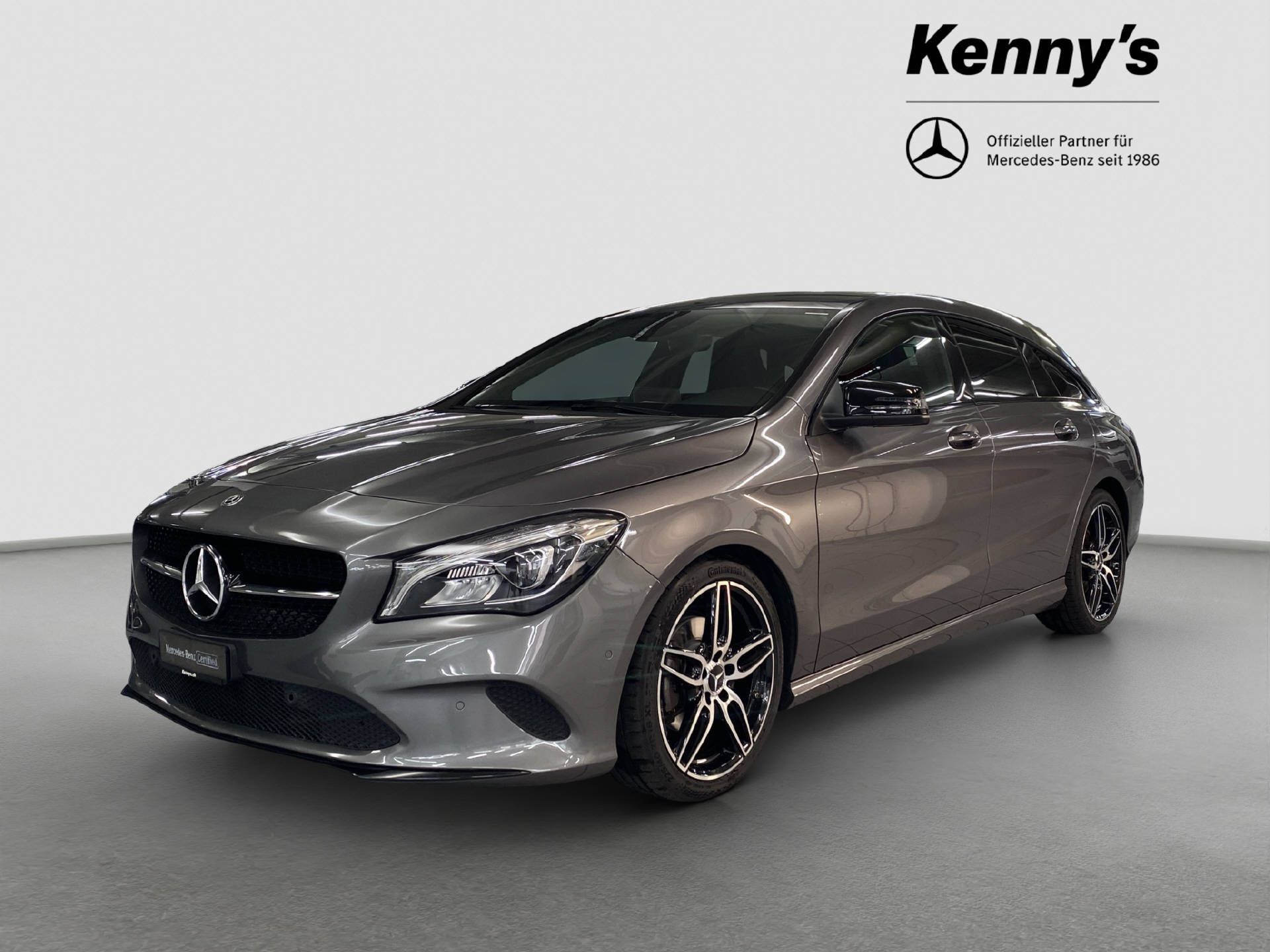 MERCEDES-BENZ CLA 200 Shooting Brake Night Star