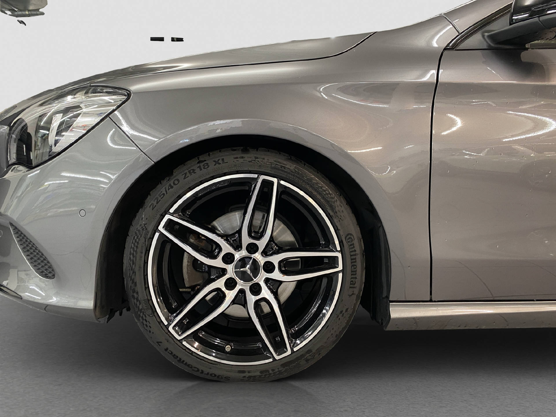 MERCEDES-BENZ CLA 200 Shooting Brake Night Star-image-5