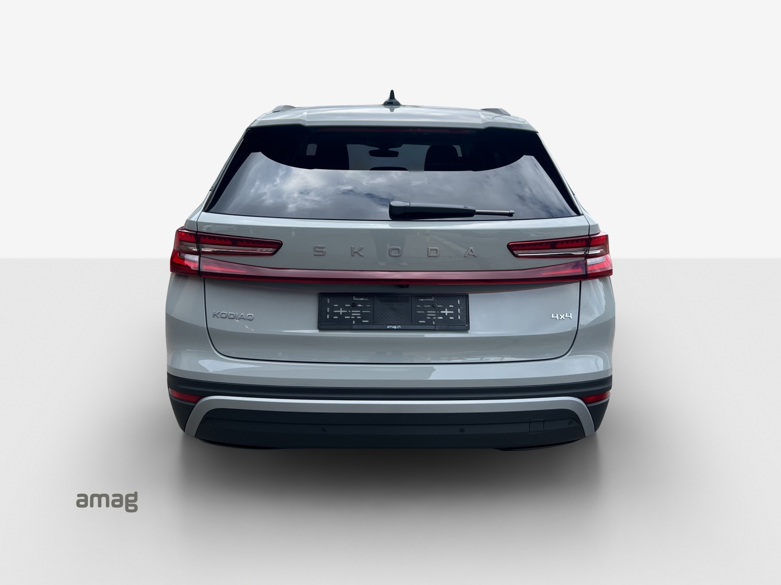 SKODA Kodiaq Dynamic 2.0TSI 204PS 7DSG4x4-image-3