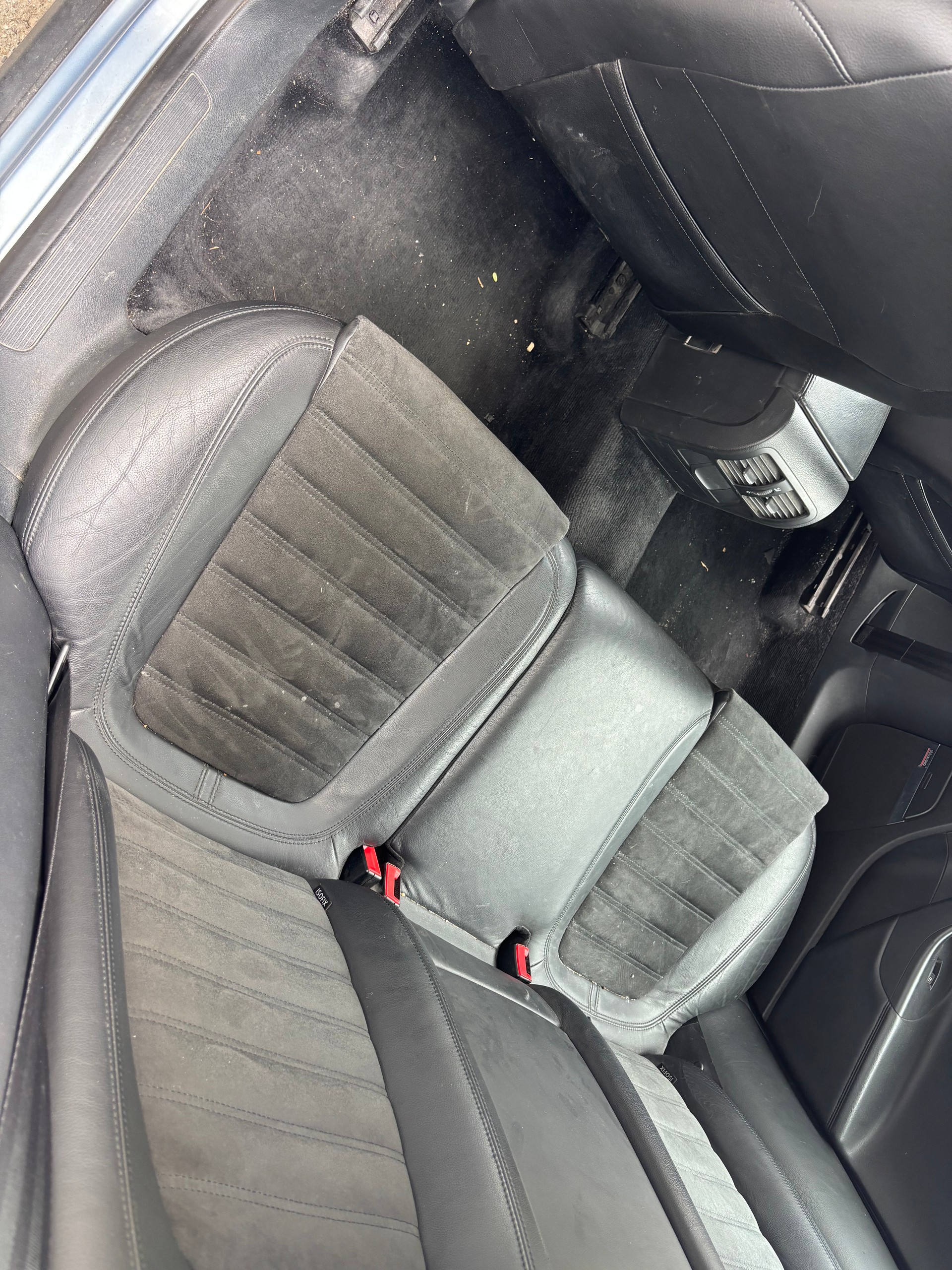 VW PASSAT-image-12