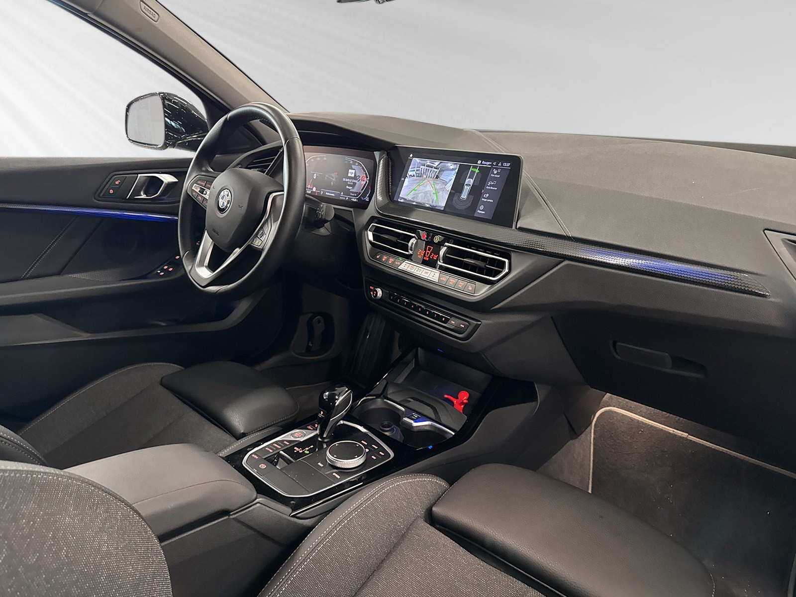 BMW 120d xDrive Steptronic Sport Line-image-4