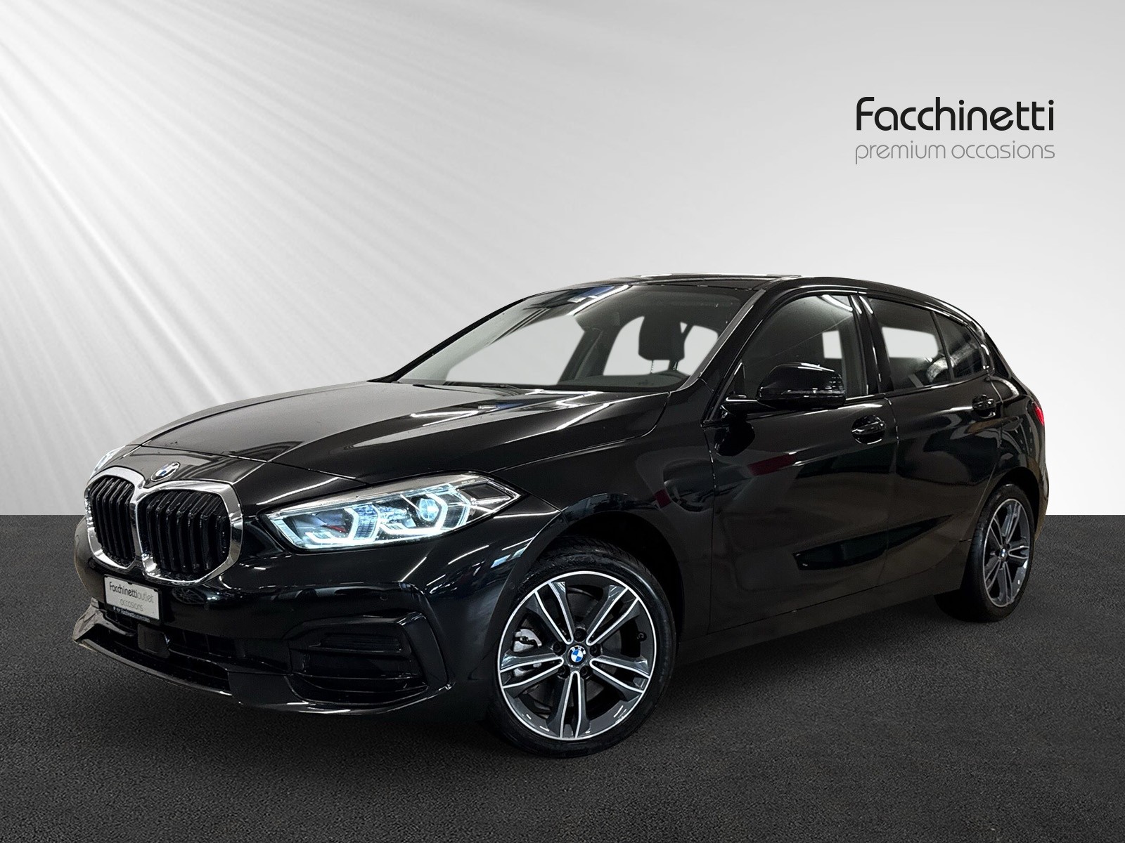 BMW 120d xDrive Steptronic Sport Line-image-0