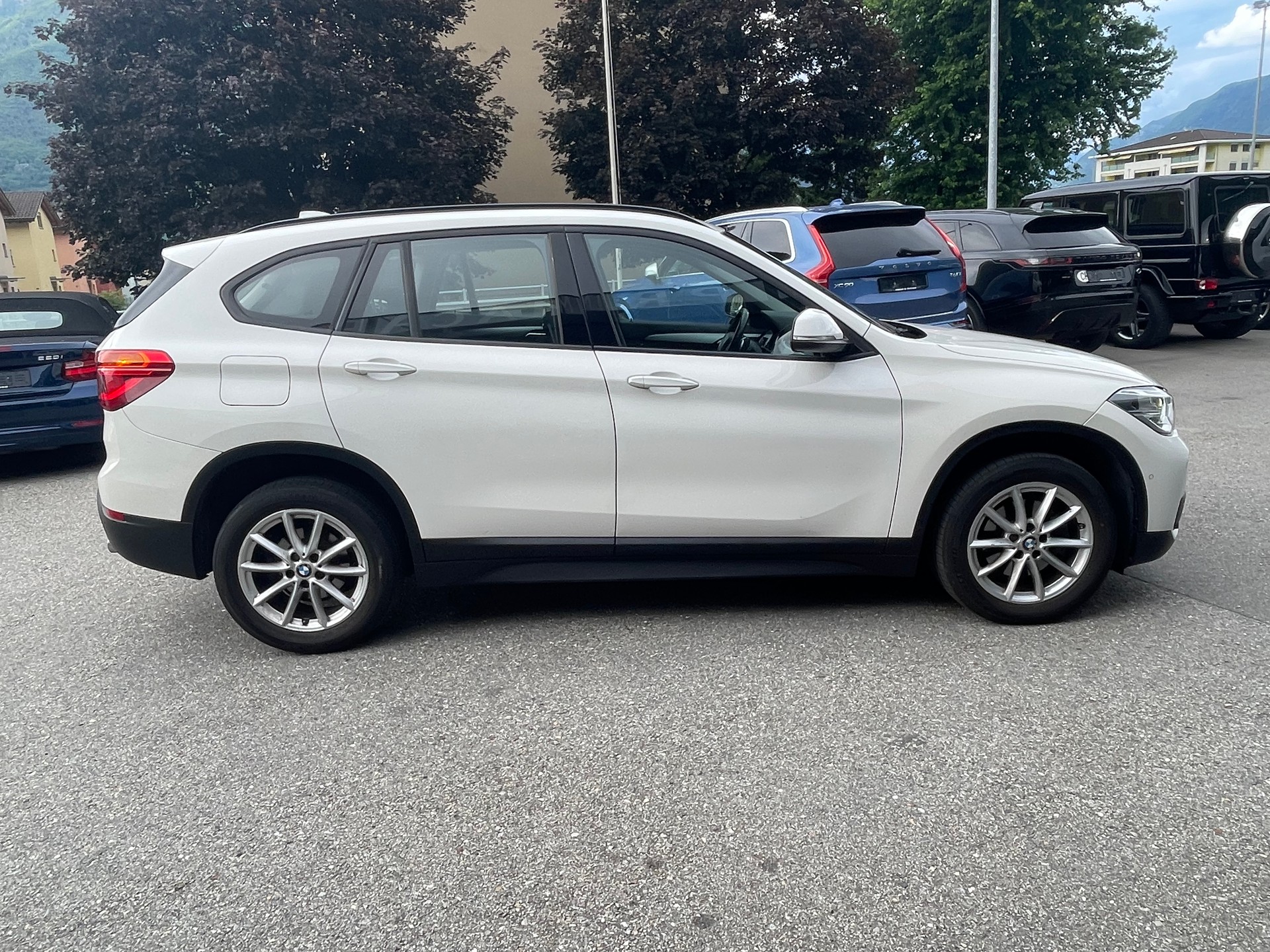 BMW X1 sDrive 18d Steptronic-image-10